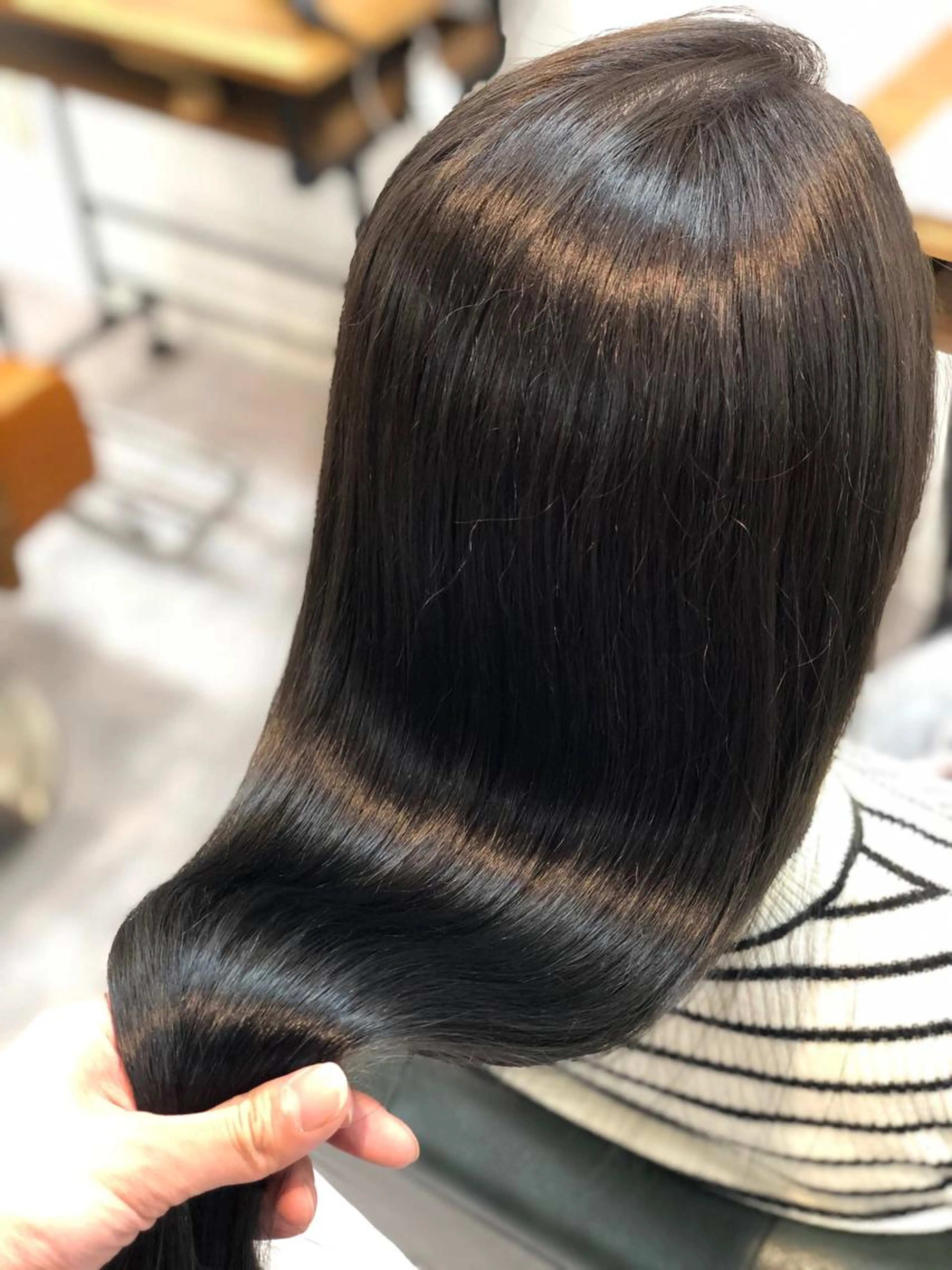 💎髪の最高補修💎イルミナカラー+ ULTOWAトリートメント+ヘアリセッターの写真