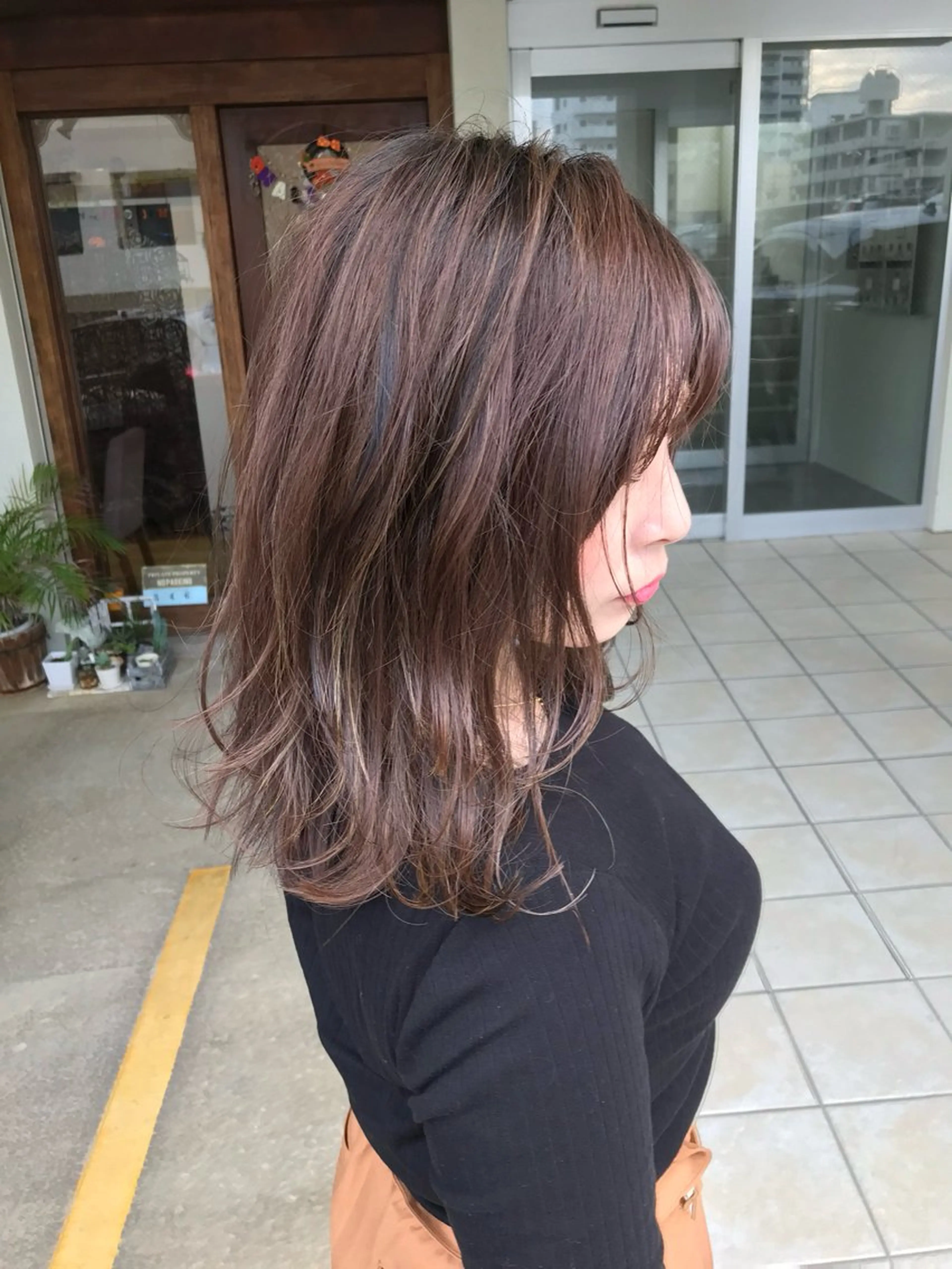 ミディアム カラー ハイライトカラー ハイライト ヘアカラー grand juteのヘアスタイル