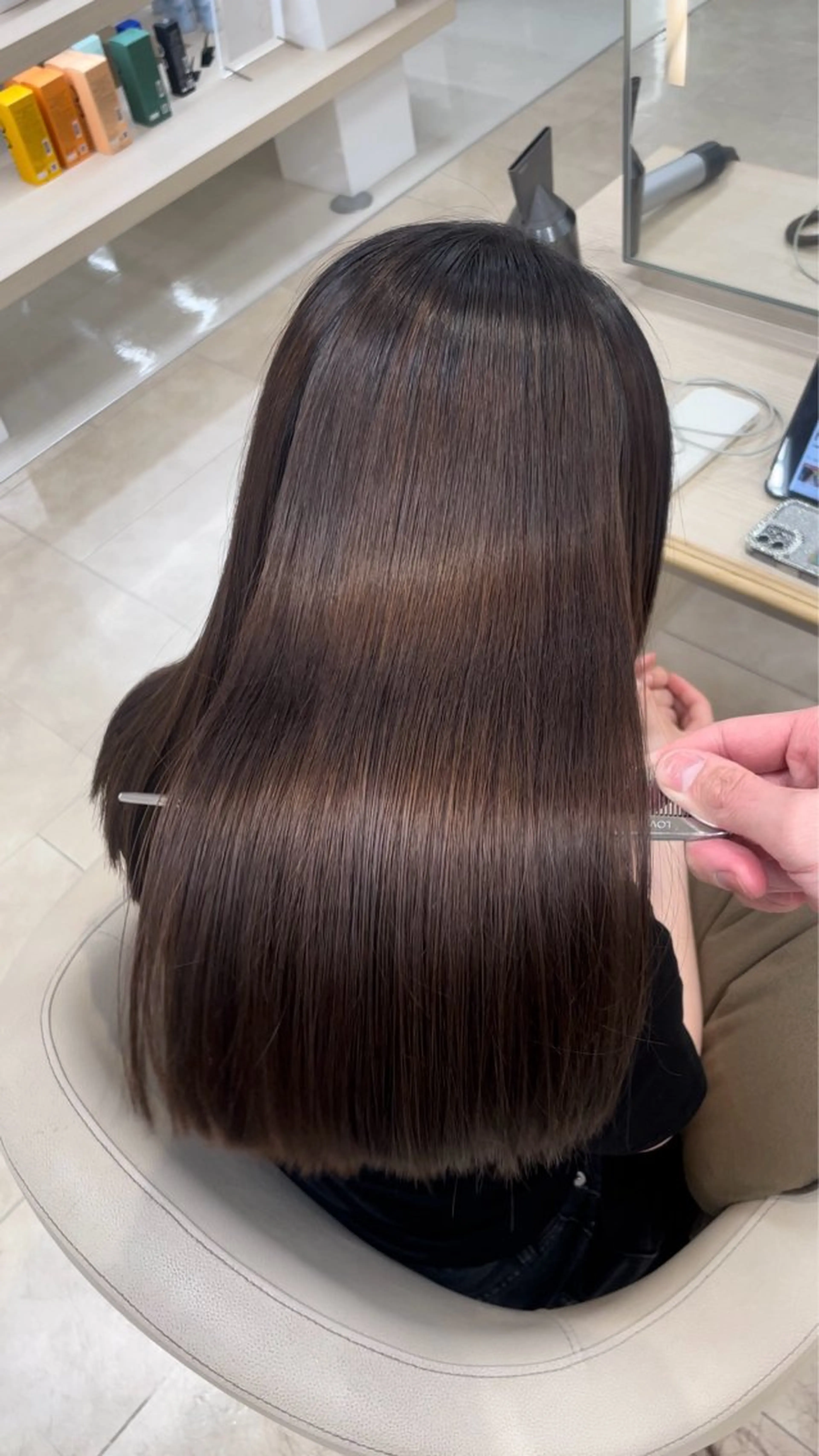 ロング kenje luscaのヘアスタイル