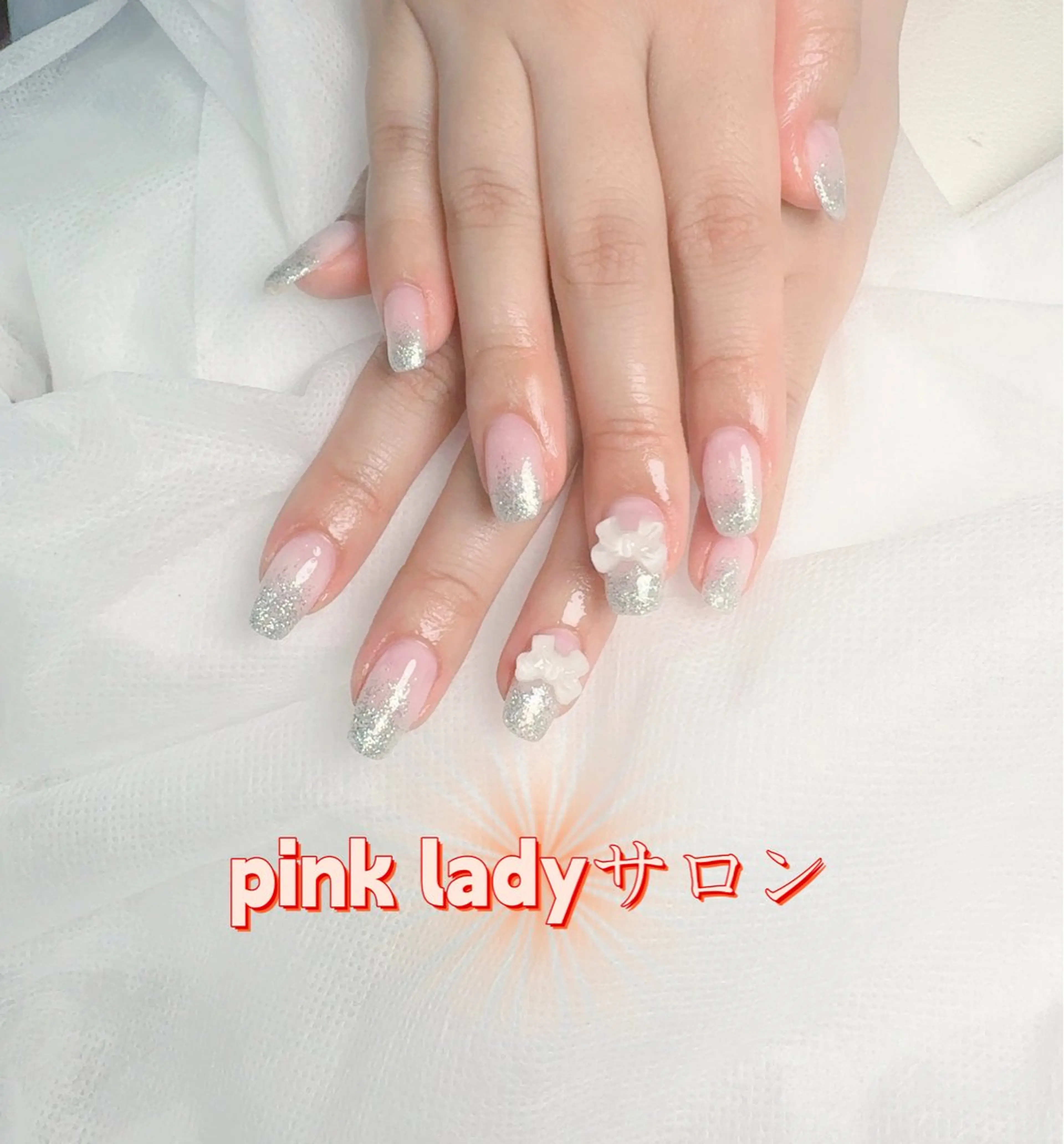 ネイル pink ladyサロン所属・べ にのネイルデザイン