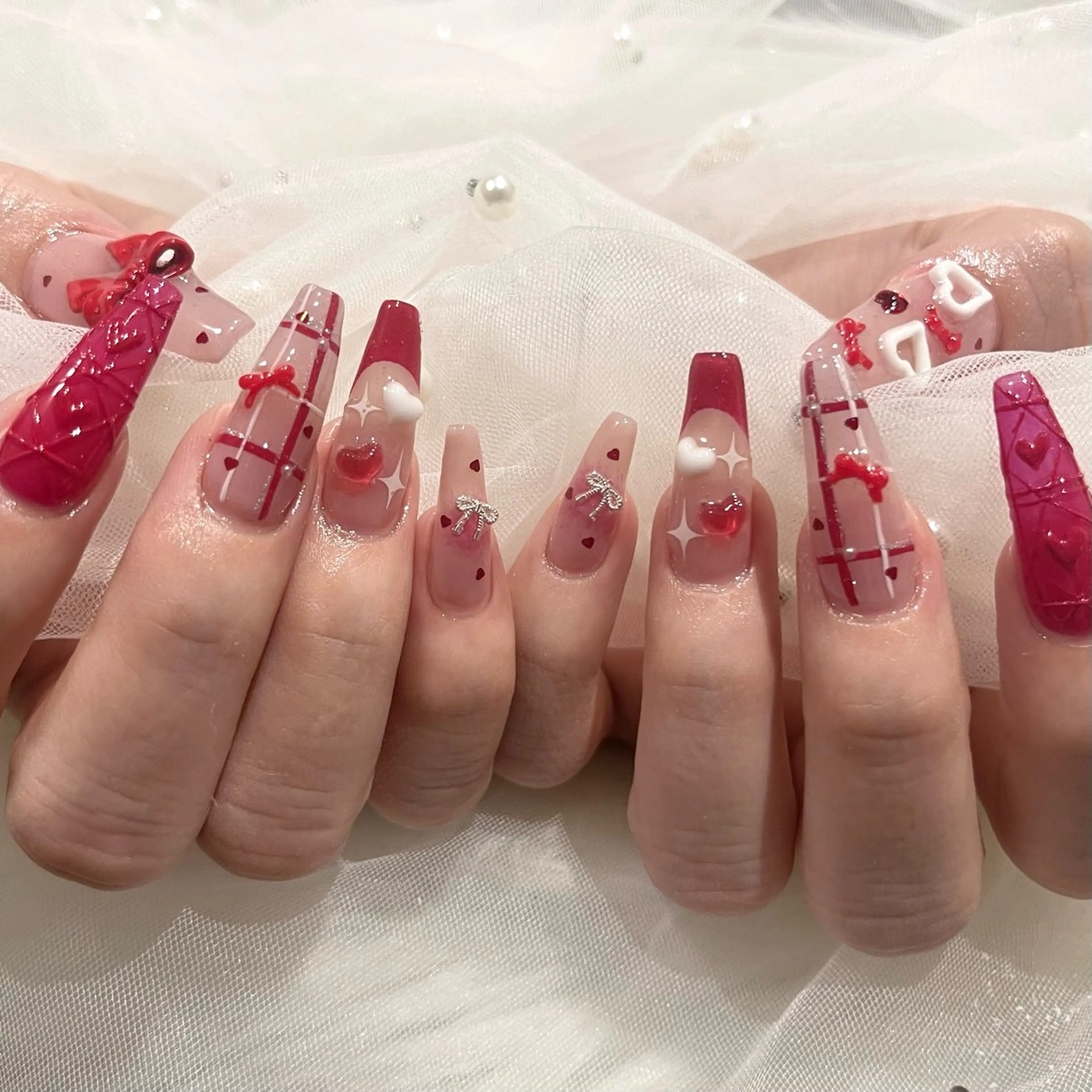 ネイル ハンドネイル 🧁fein. nana🩵のネイルデザイン