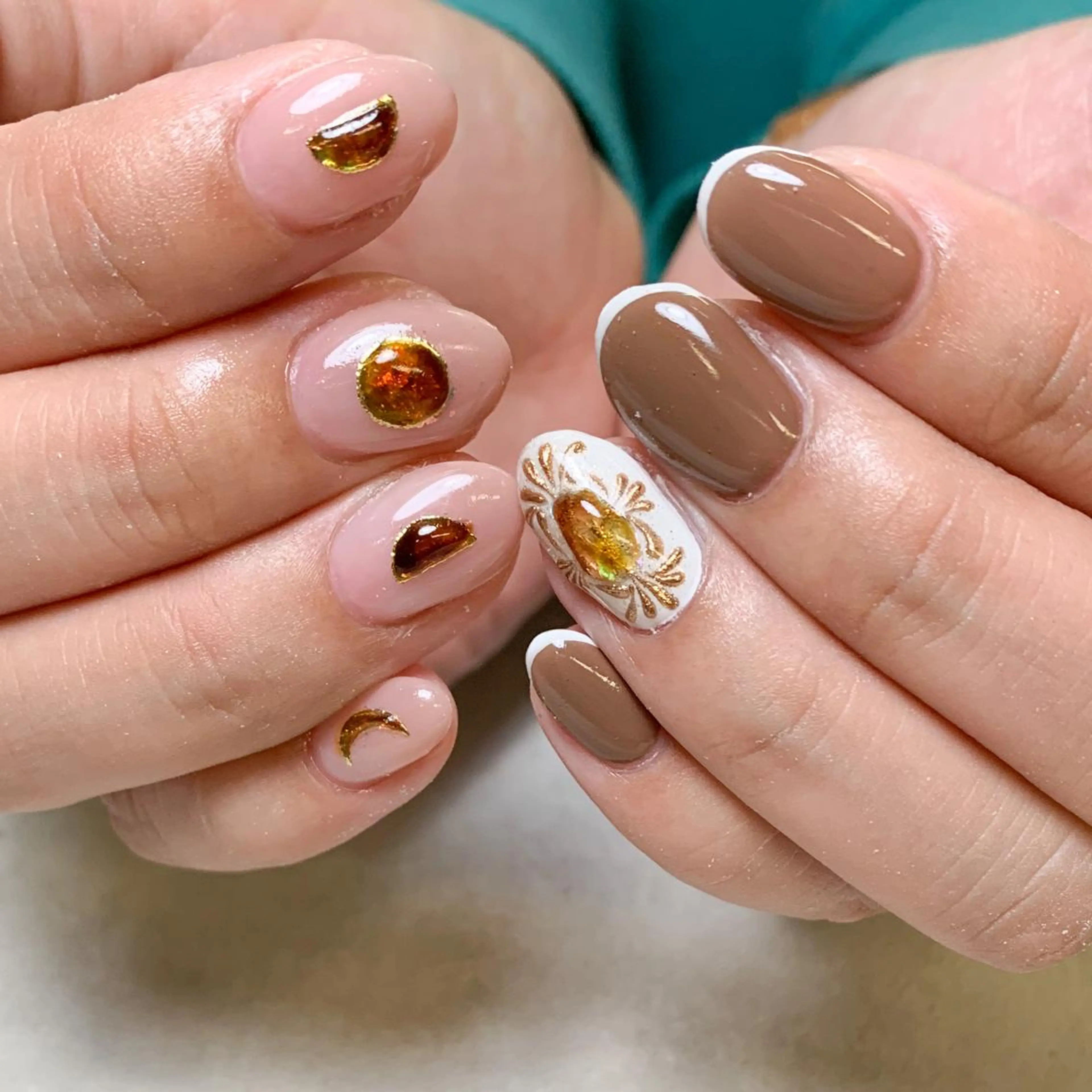 ネイル atelier　FIORITURA所属・FIORITURA aiのネイルデザイン