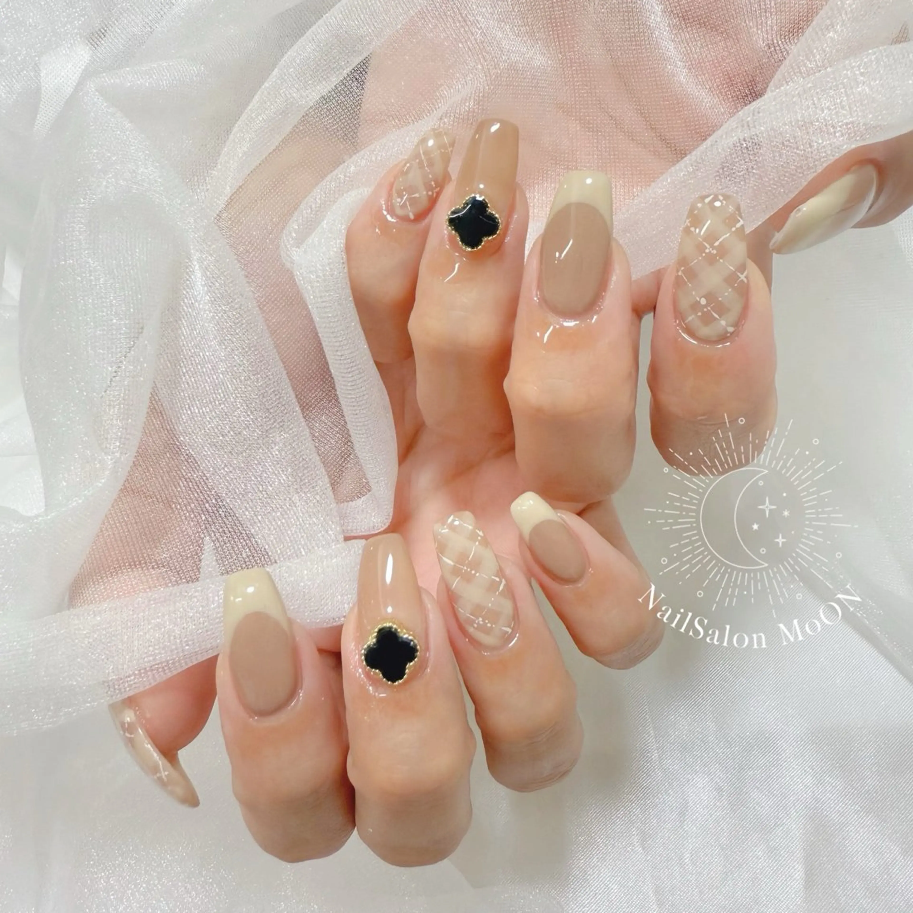 ネイル ハンドネイル ハンドケア MoON...❤︎ MeGuのネイルデザイン