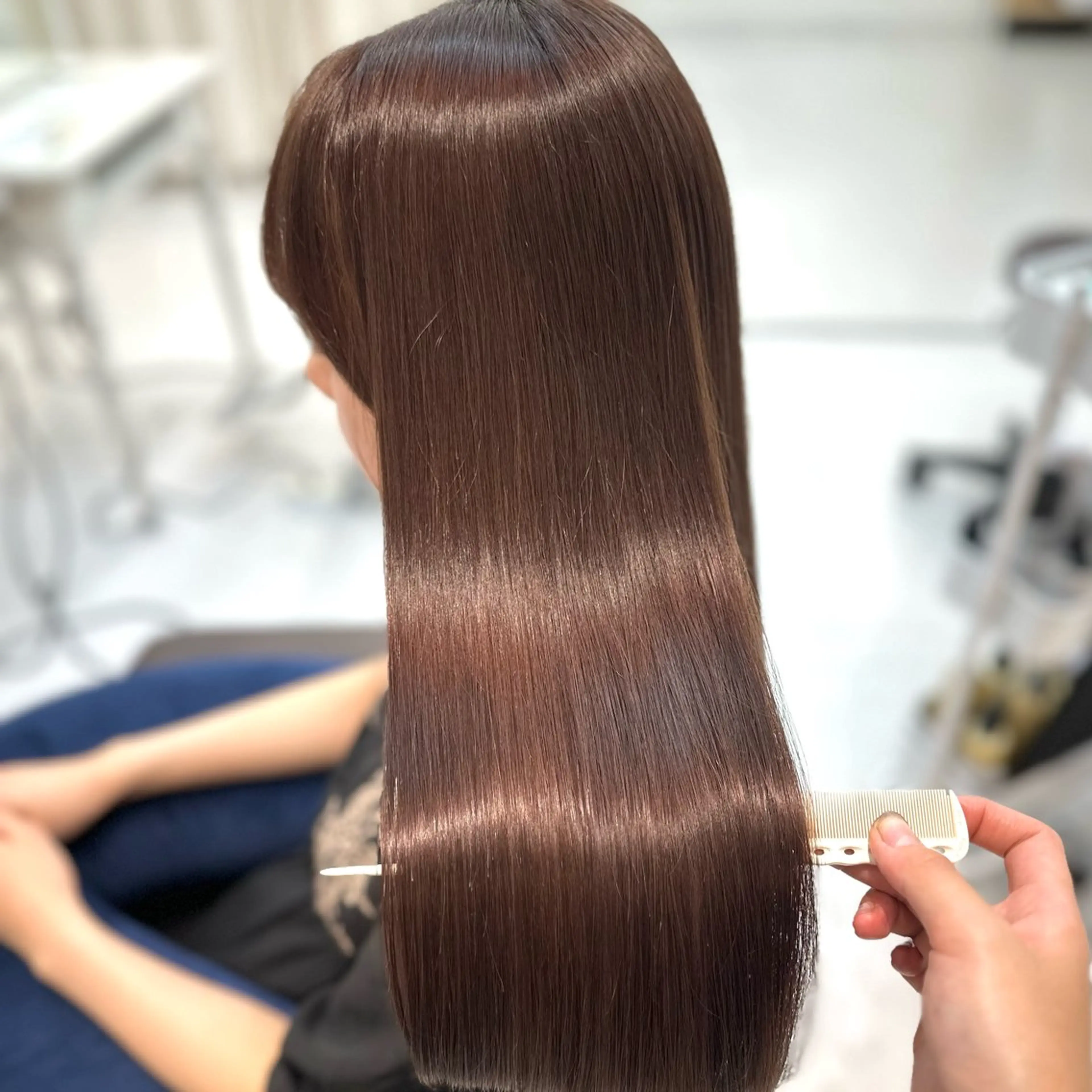 ロング 山崎結菜 🫧透明感カラーのヘアスタイル