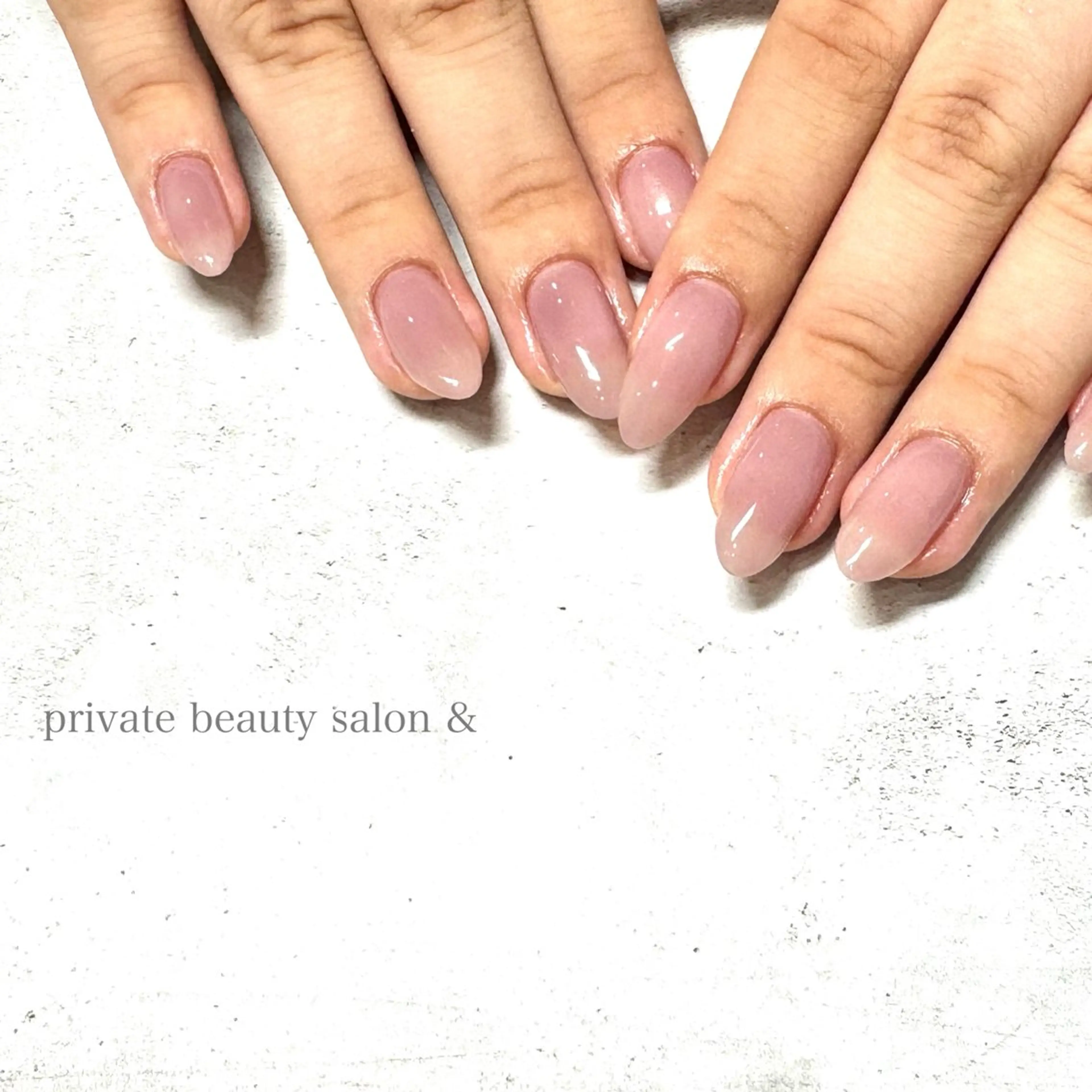 ネイル ワンカラーネイル private beauty salon &所属・田中 歩のネイルデザイン