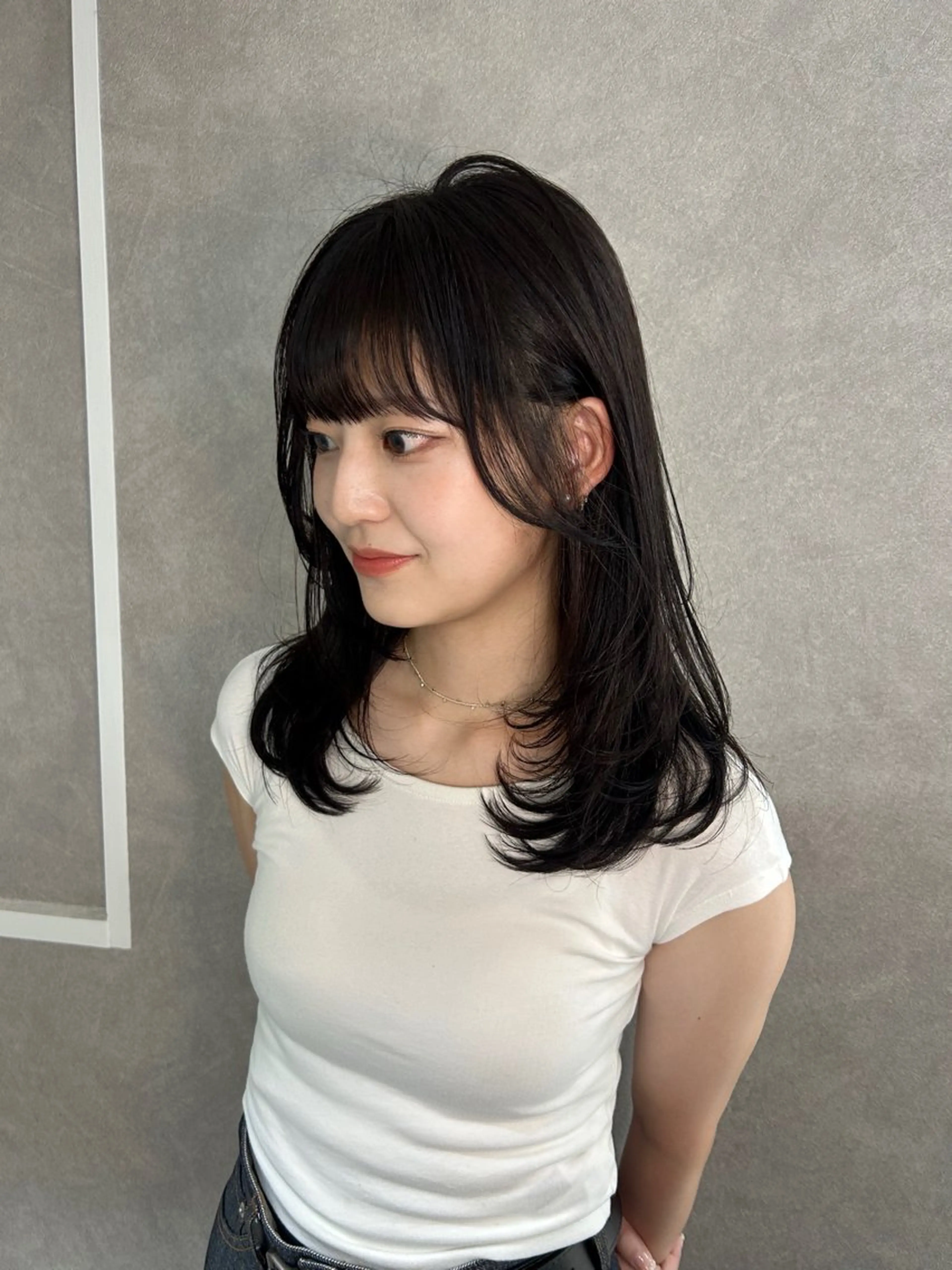 セミロング カラー Una並木坂　透明感カラー&髪質改善&韓国ヘア所属・モテ髪美容師♡ ひなたのヘアスタイル