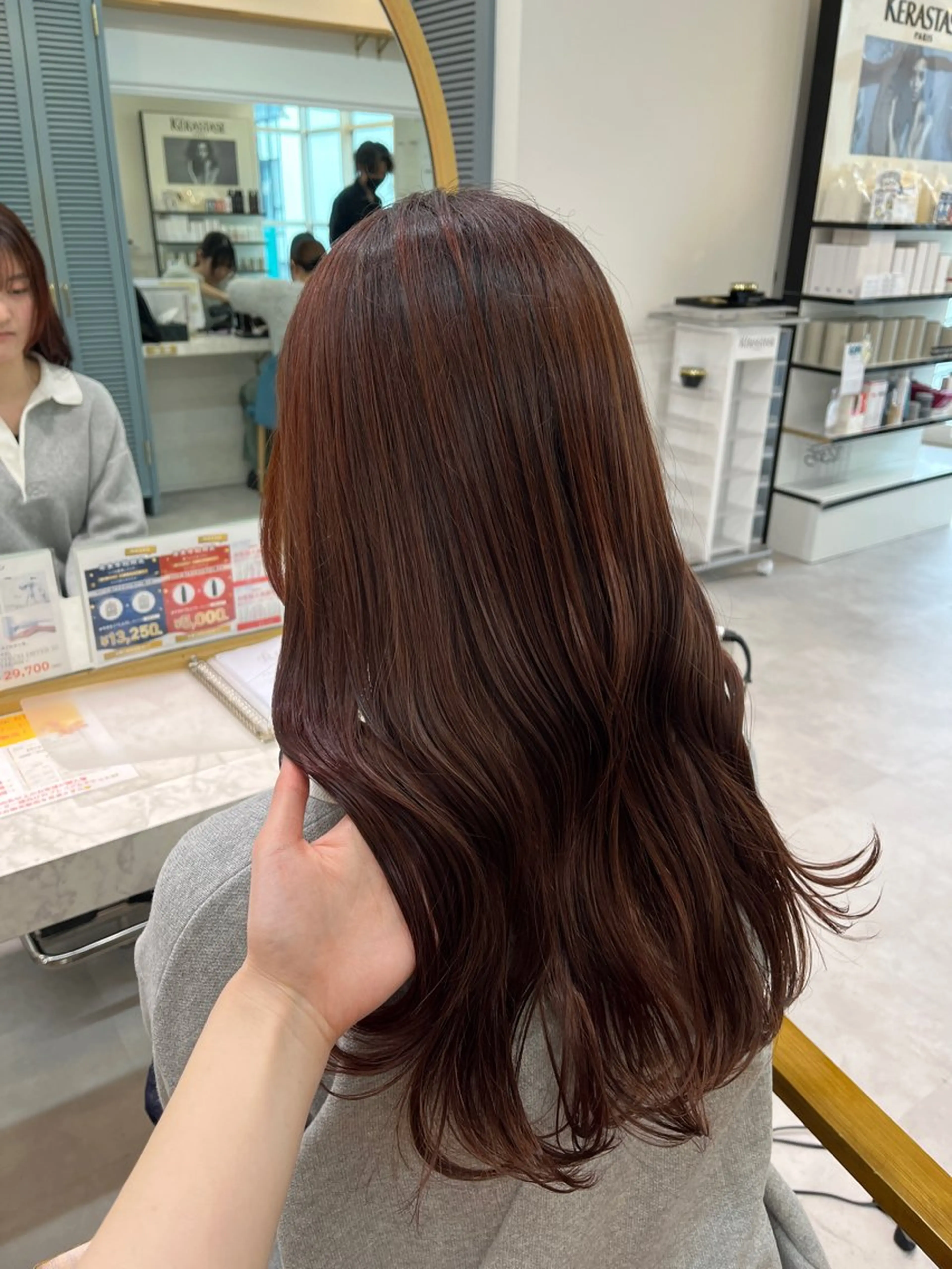 ロング カラー ヘアカラー 長島美織 /透明感カラーのヘアスタイル