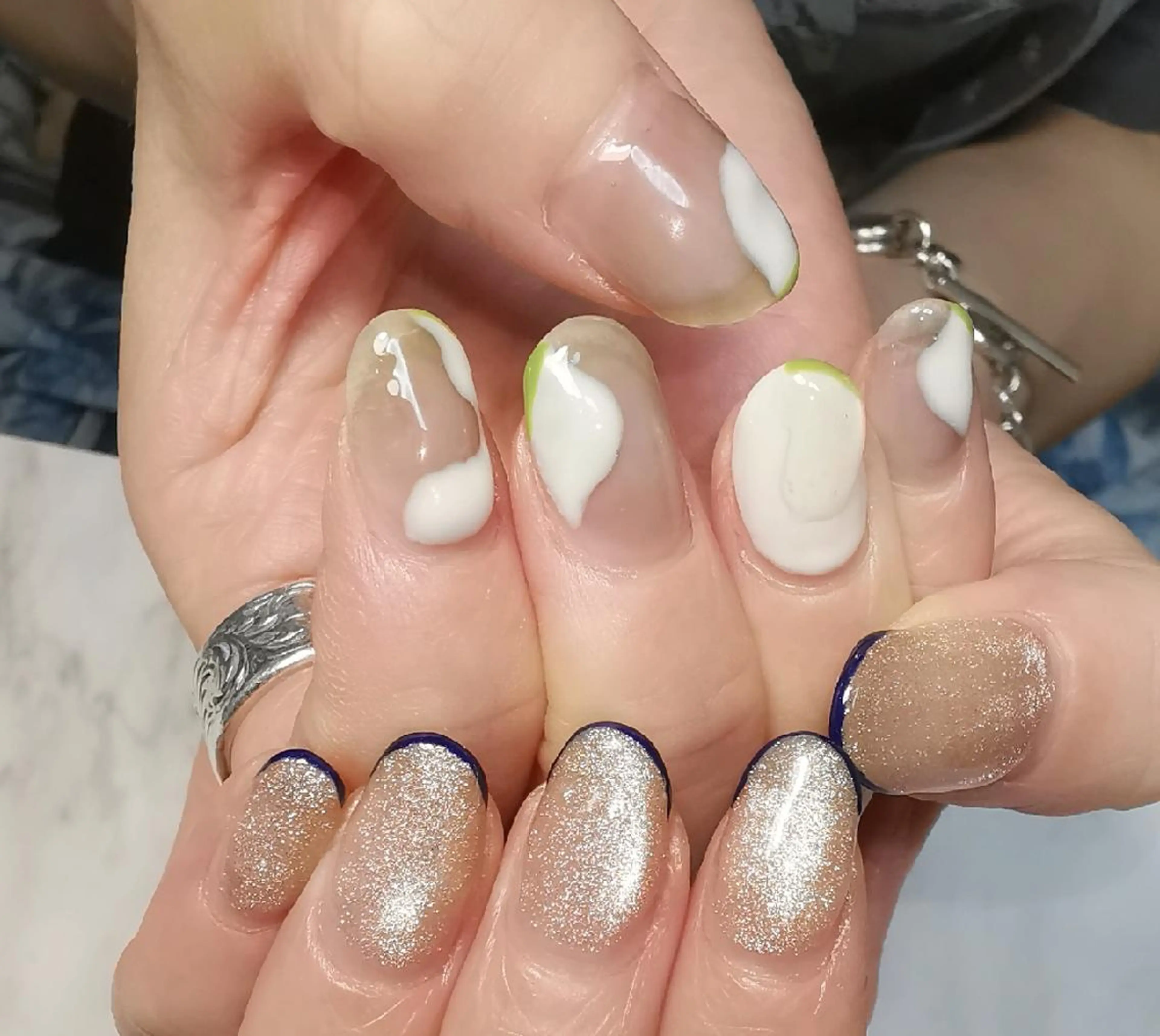 ネイル フレンチネイル ハンドネイル reve あやののネイルデザイン