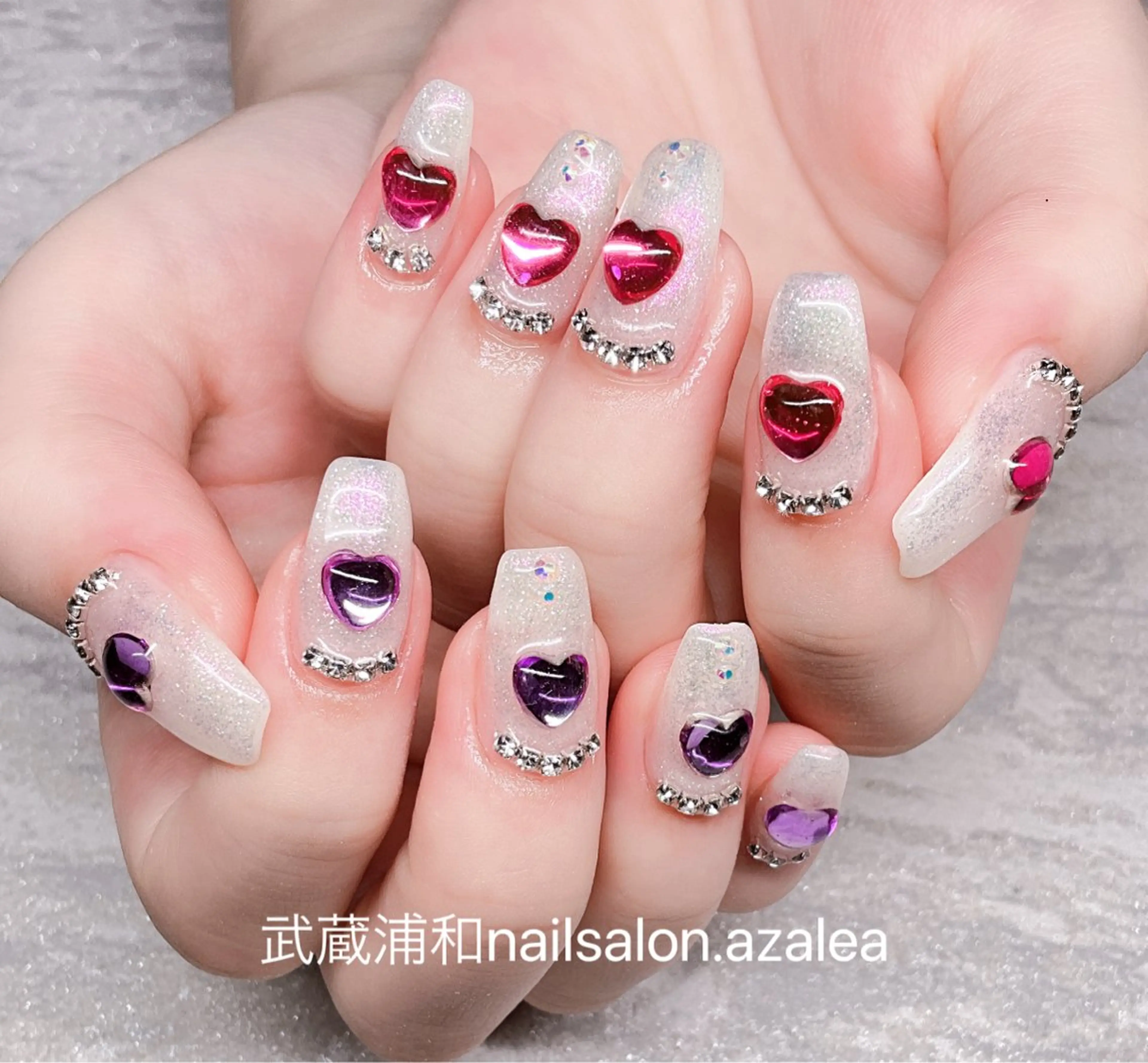 ネイル ハンドネイル R inのネイルデザイン