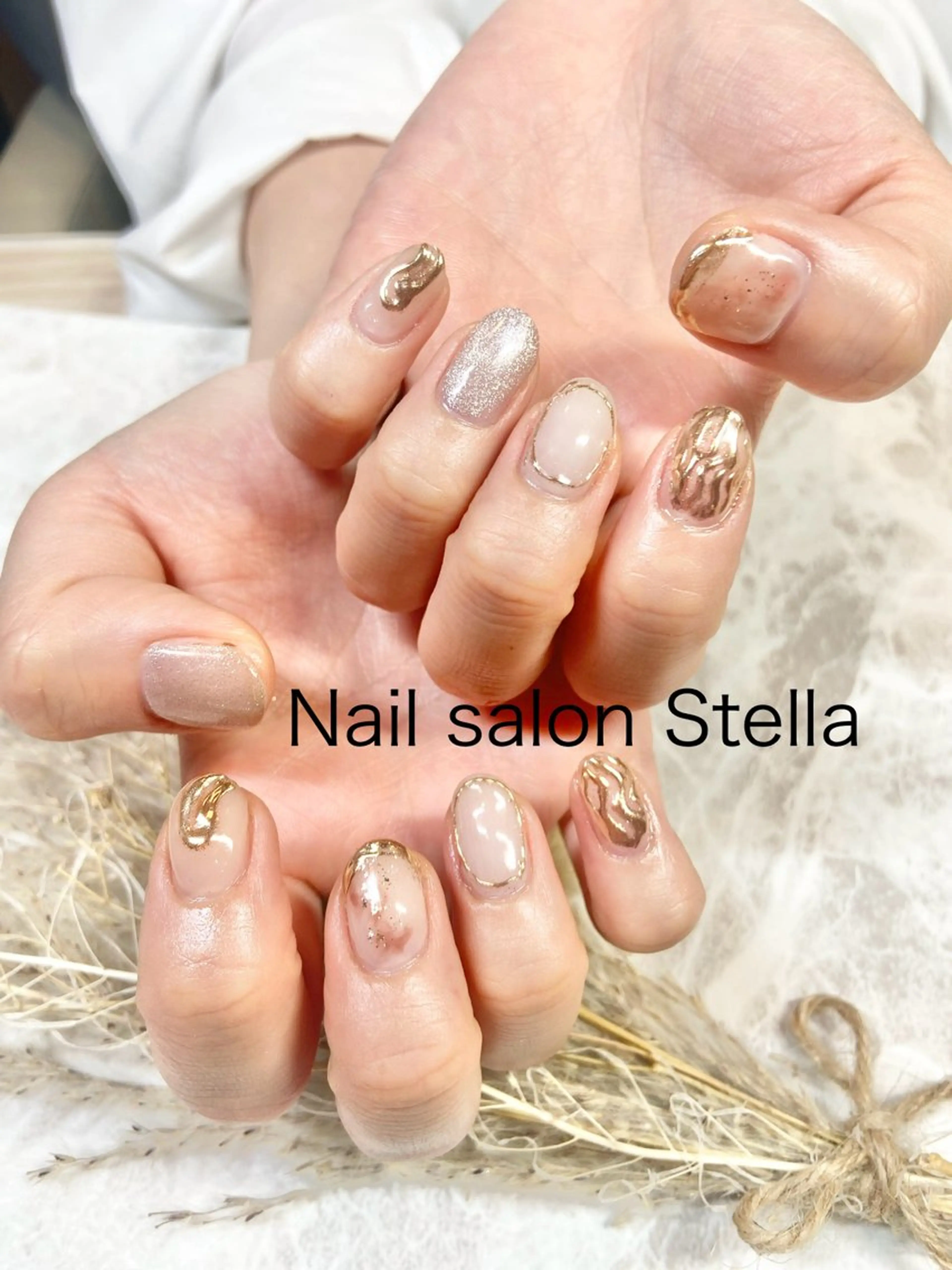 ネイル マグネットネイル ミラーネイル ニュアンスネイル ネイルサロン ステラのネイルデザイン