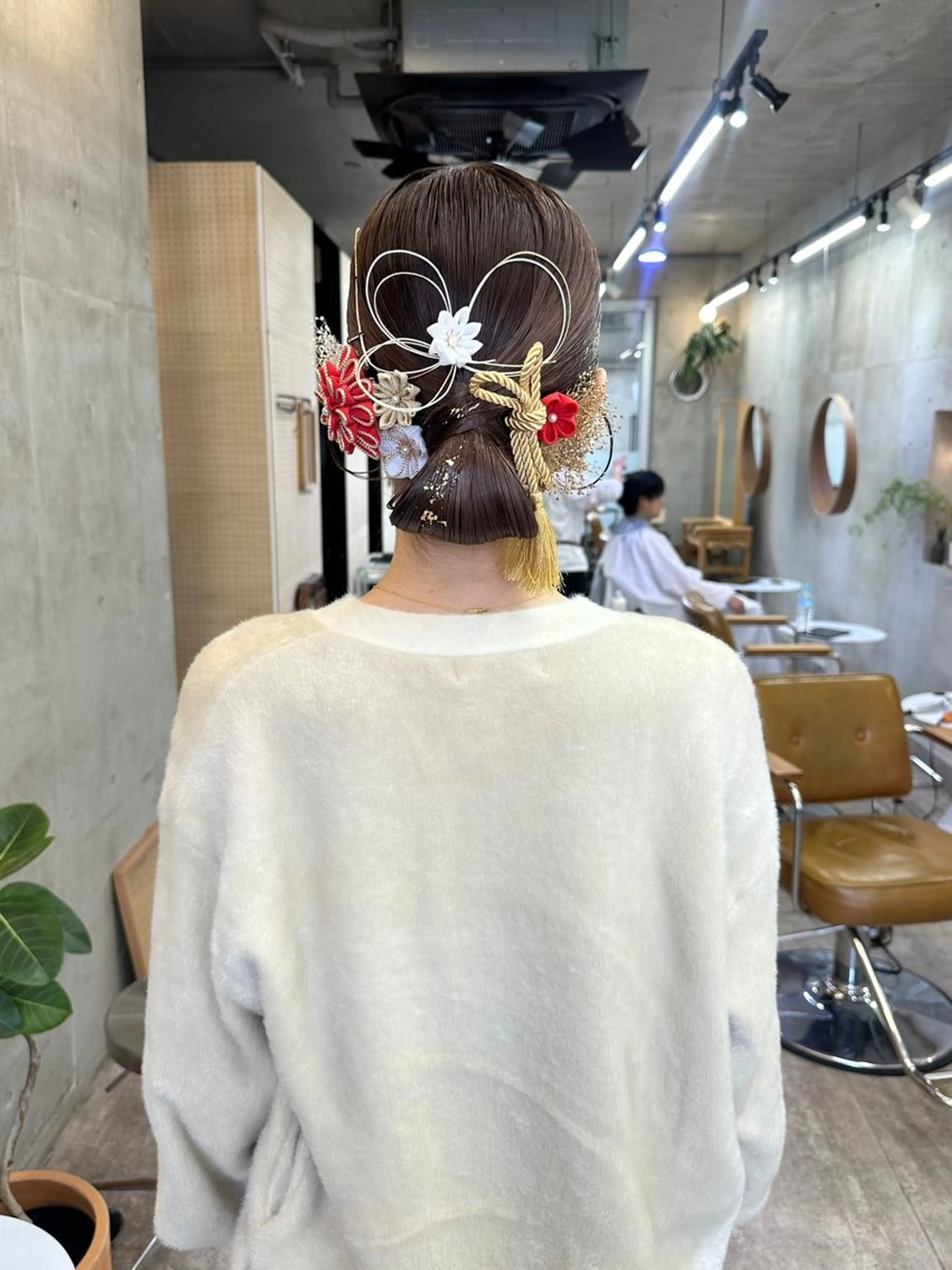 ミディアム ヘアアレンジ ヘアセット レイヤーカット💫 ／HARUKA🎀のヘアスタイル