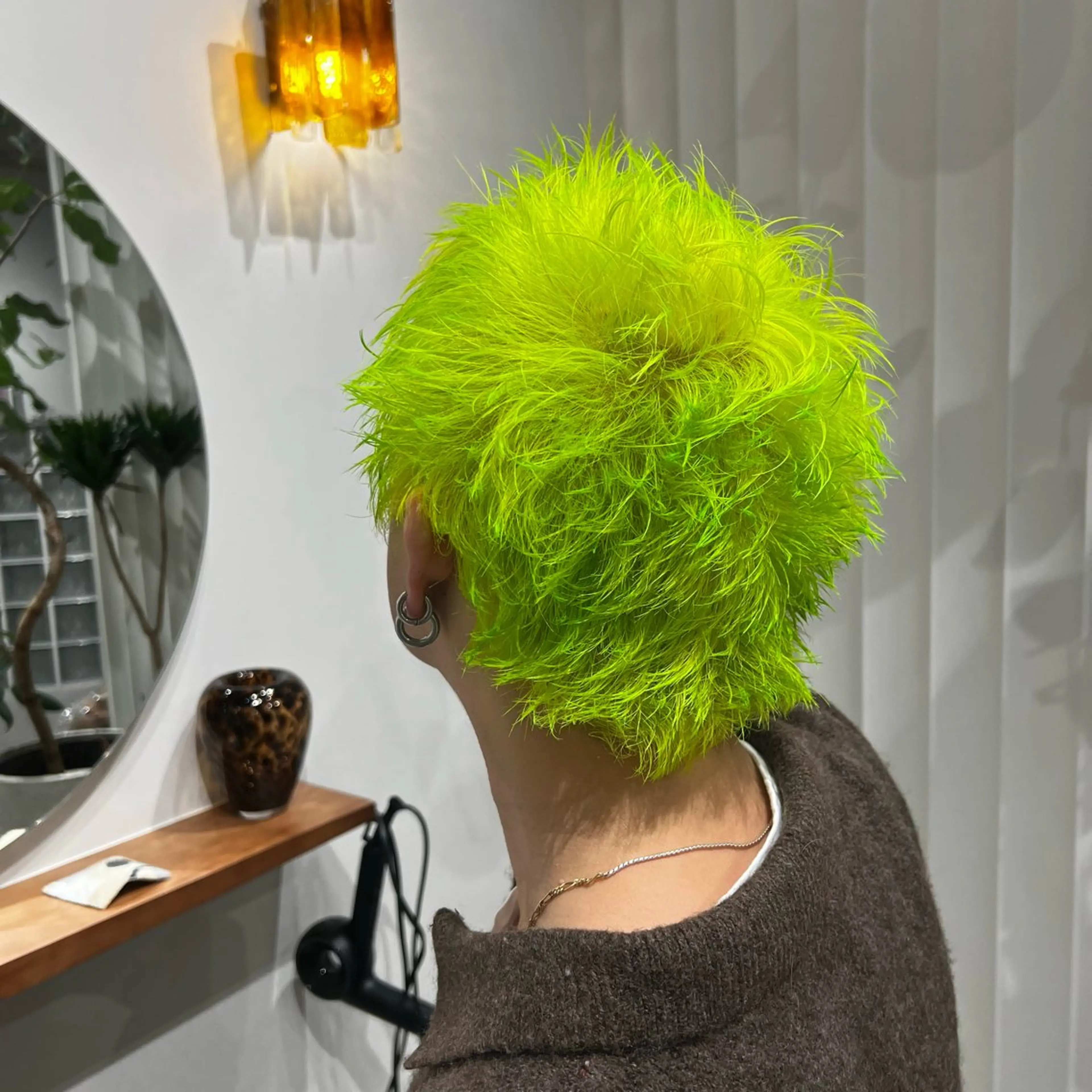 ショート カラー メンズ スパイキーショート ショートヘア ヘアカラー TOIRO所属・山本 麗のヘアスタイル