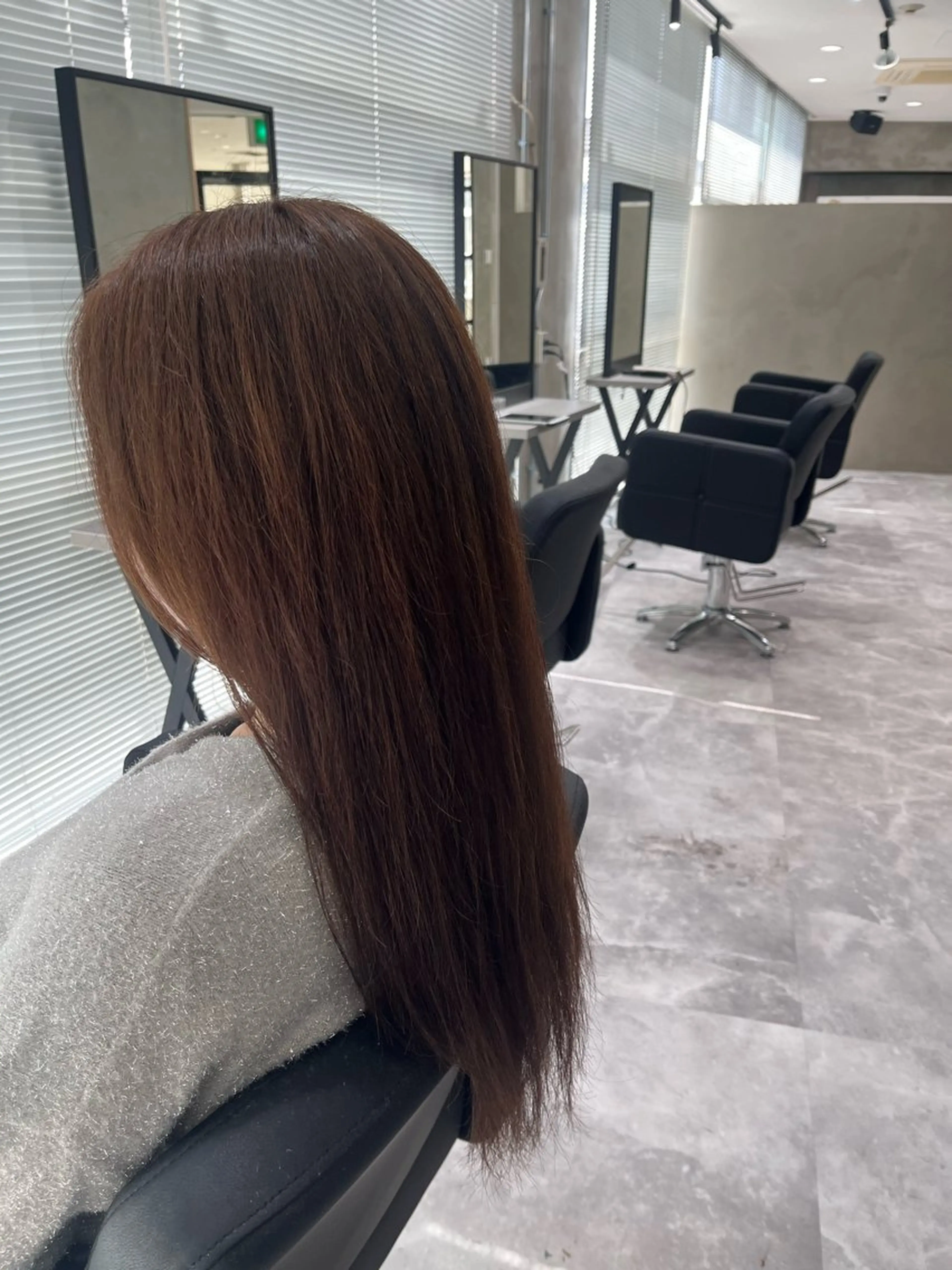 ロング カラー YOFA hair コユキのヘアスタイル