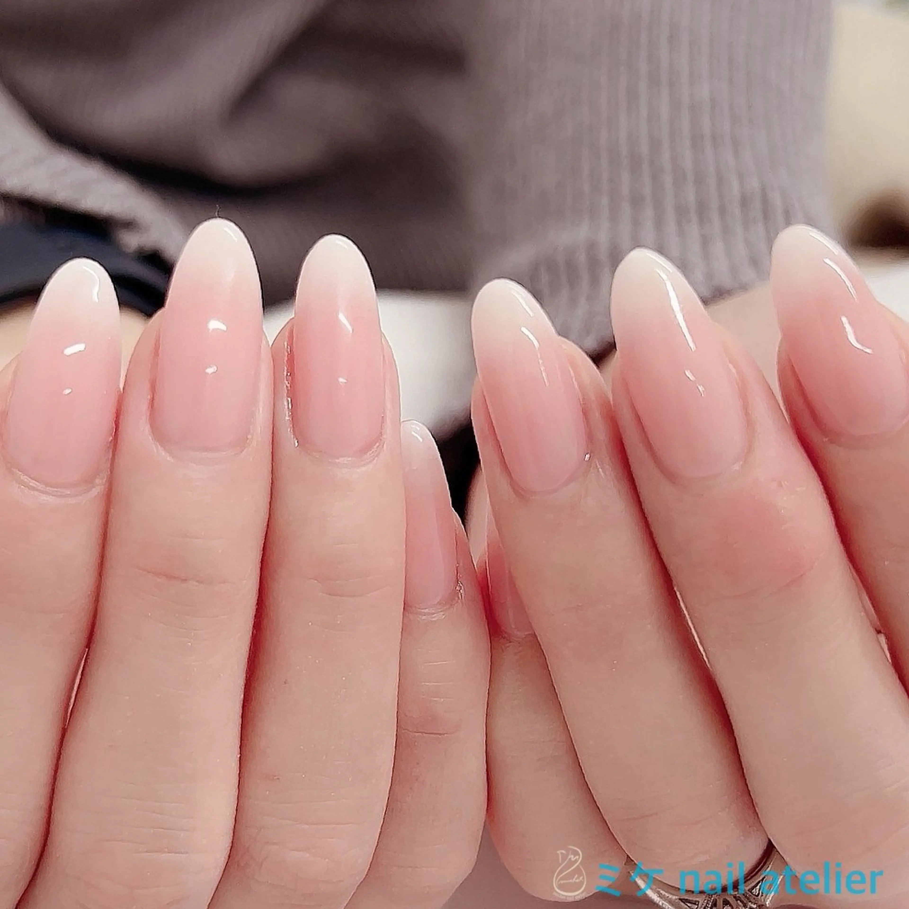 ネイル ジェルネイル グラデーション ワンカラーネイル ハンドネイル h. rikaのネイルデザイン