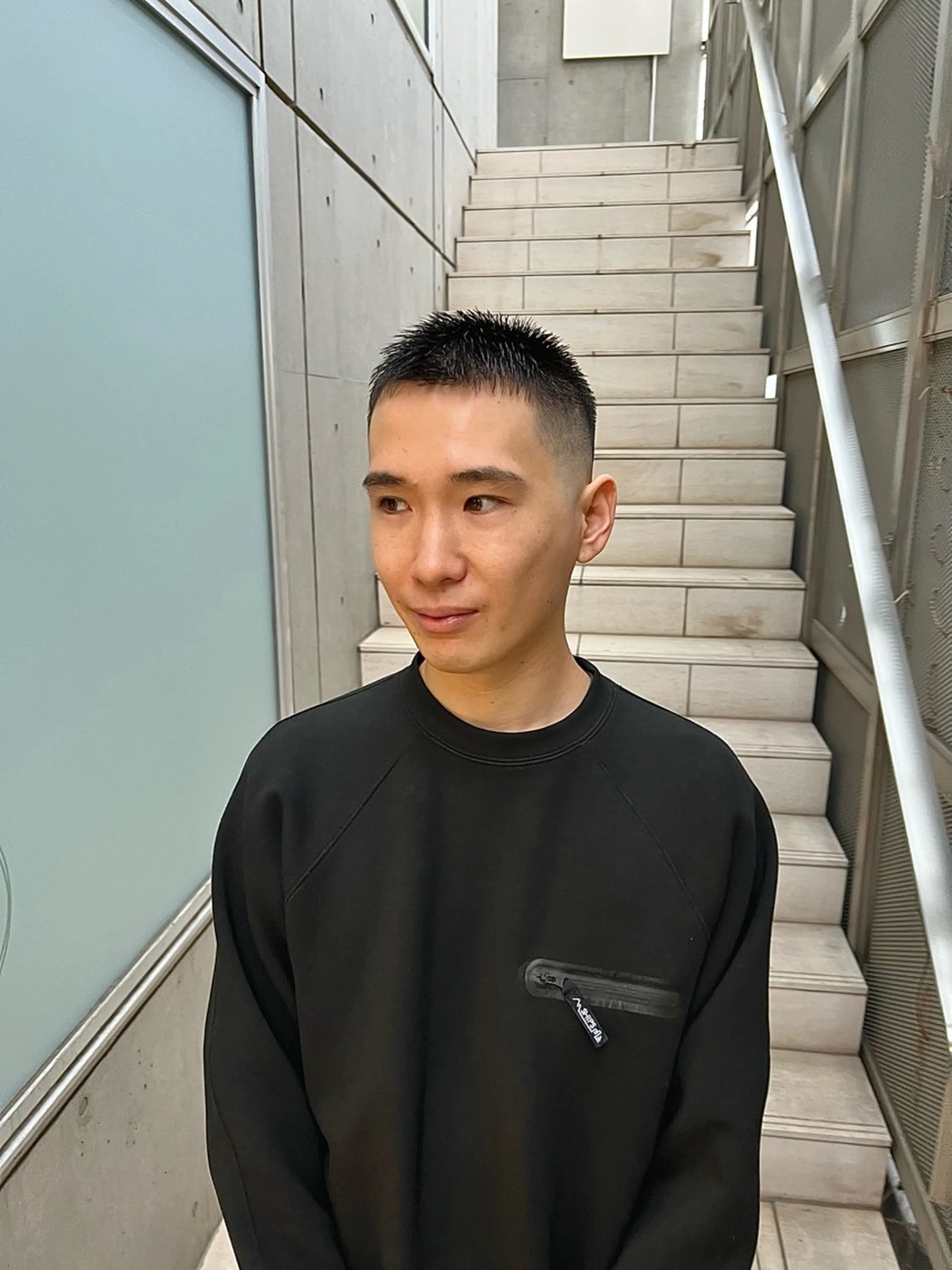 ショート メンズ 豊崎 佑輔のヘアスタイル
