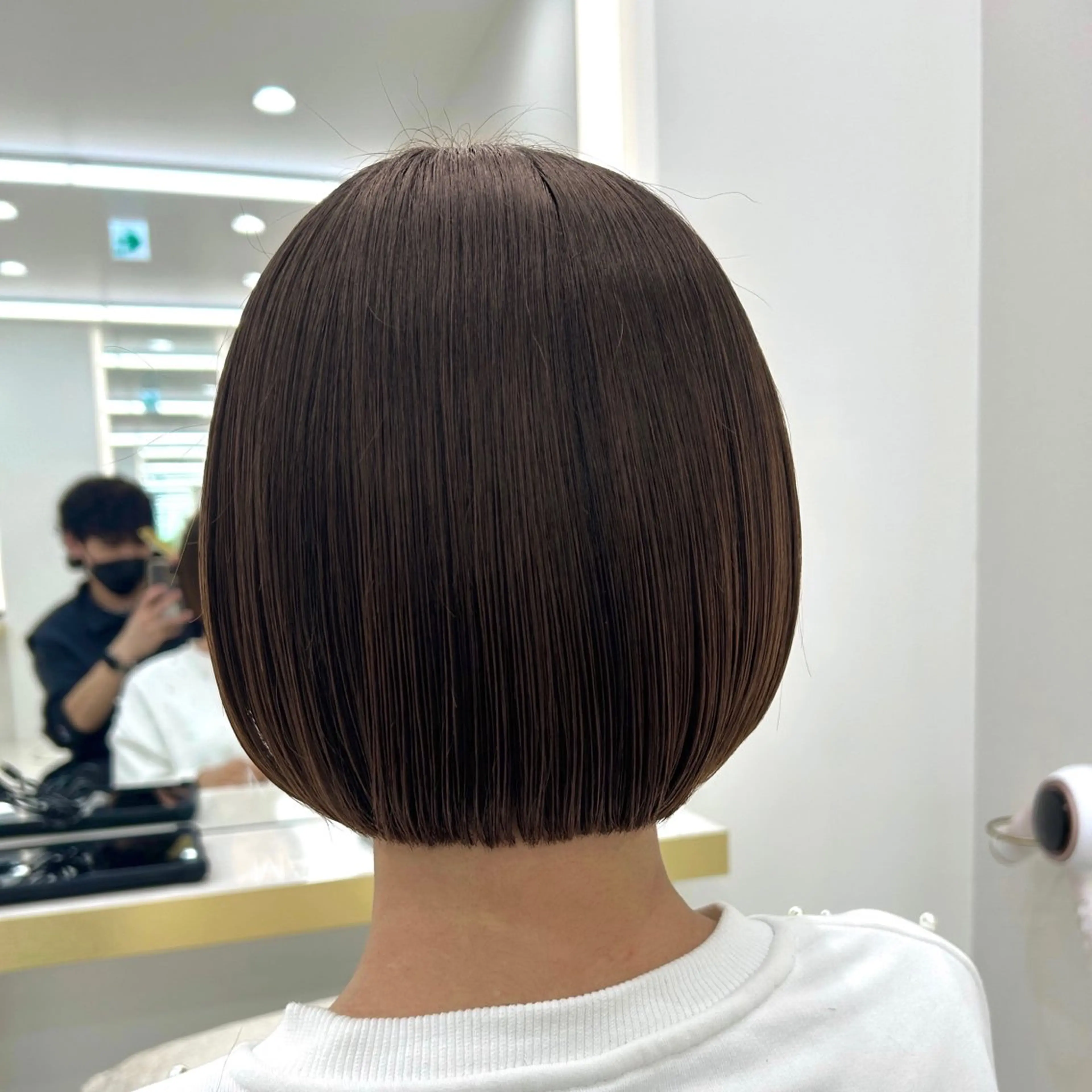 ショート 韓国顔まわり/前髪 /レイヤー/いつきのヘアスタイル