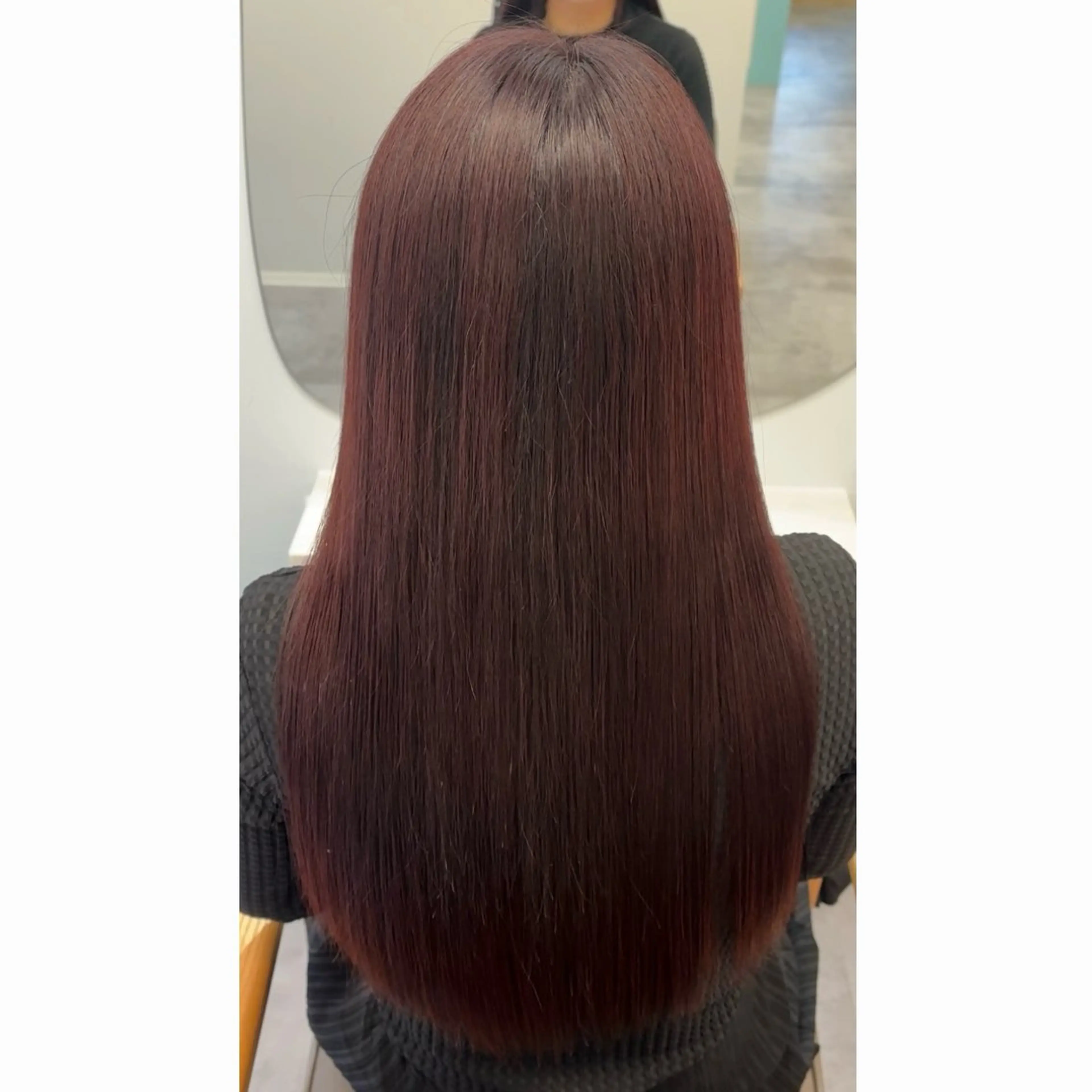 カット＋艶カラー＋トリートメント🕊️💕の写真