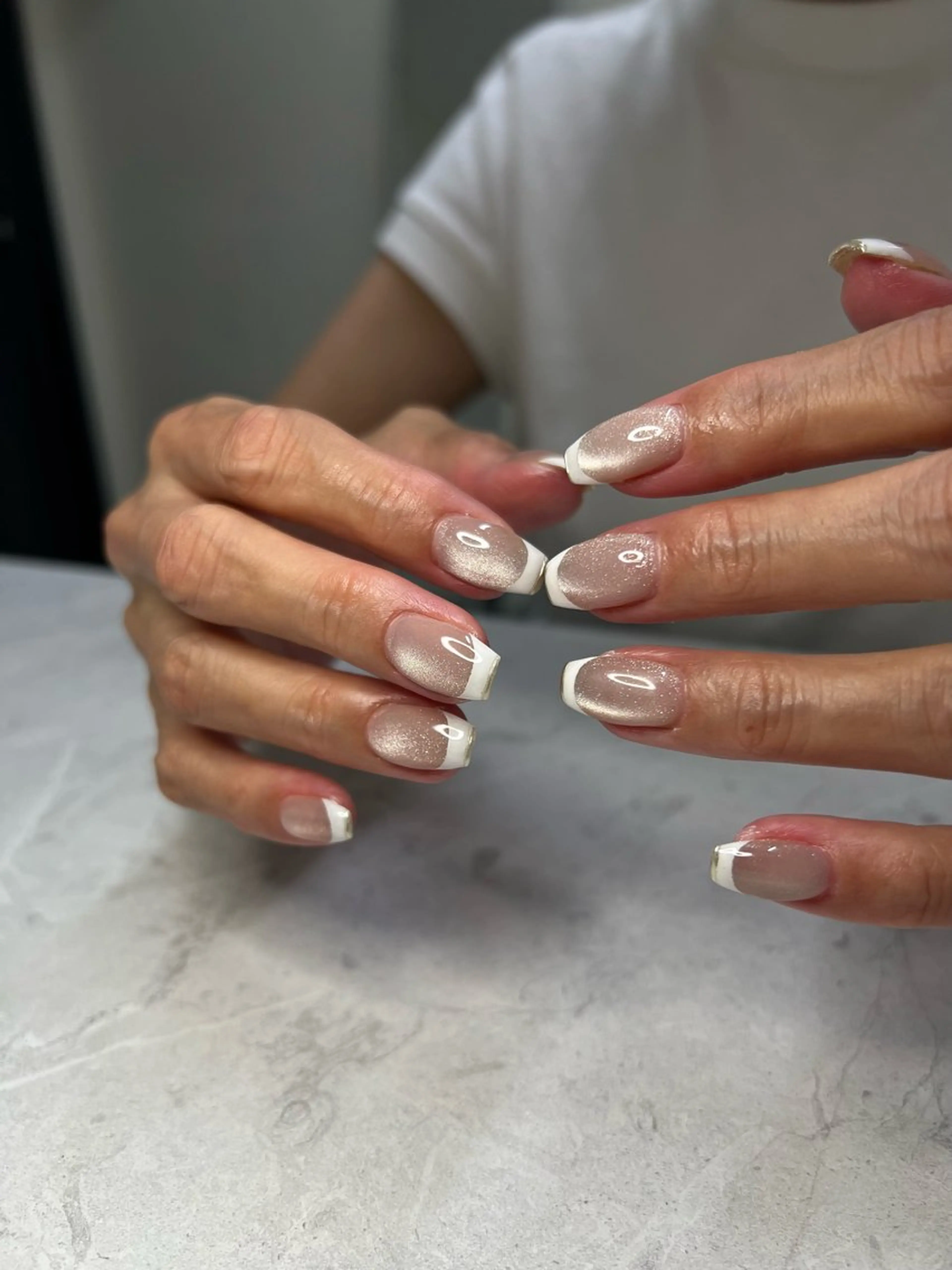 ネイル フレンチネイル マグネットネイル マグネットフレンチ 持ち込み 瀬戸 梨子のエステ・リラクイメージ