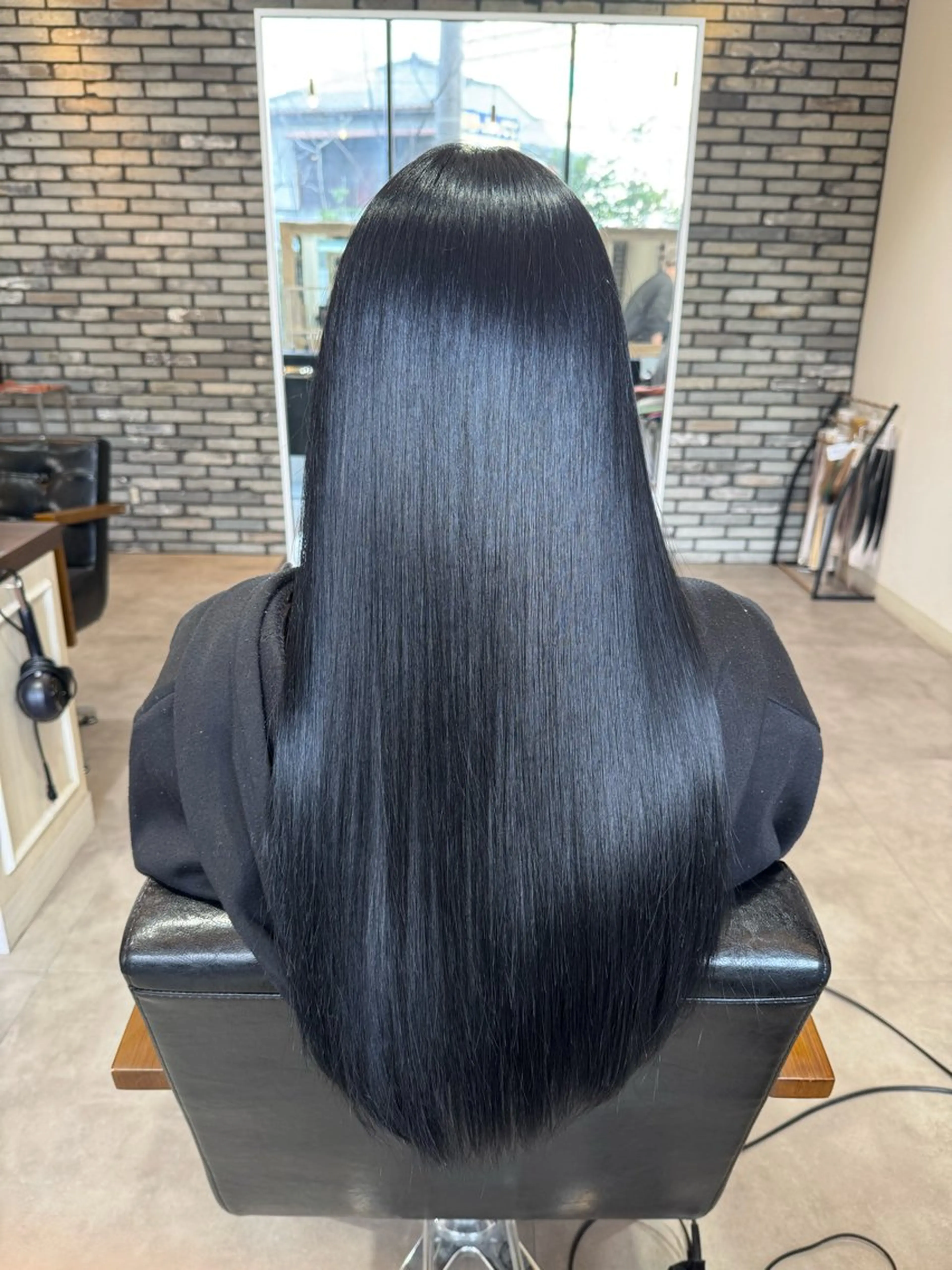 ロング カラー カット ヘアカラー トリートメント Uni.所属・地毛風ストレート/ 髪質改善/榎本流行のヘアスタイル