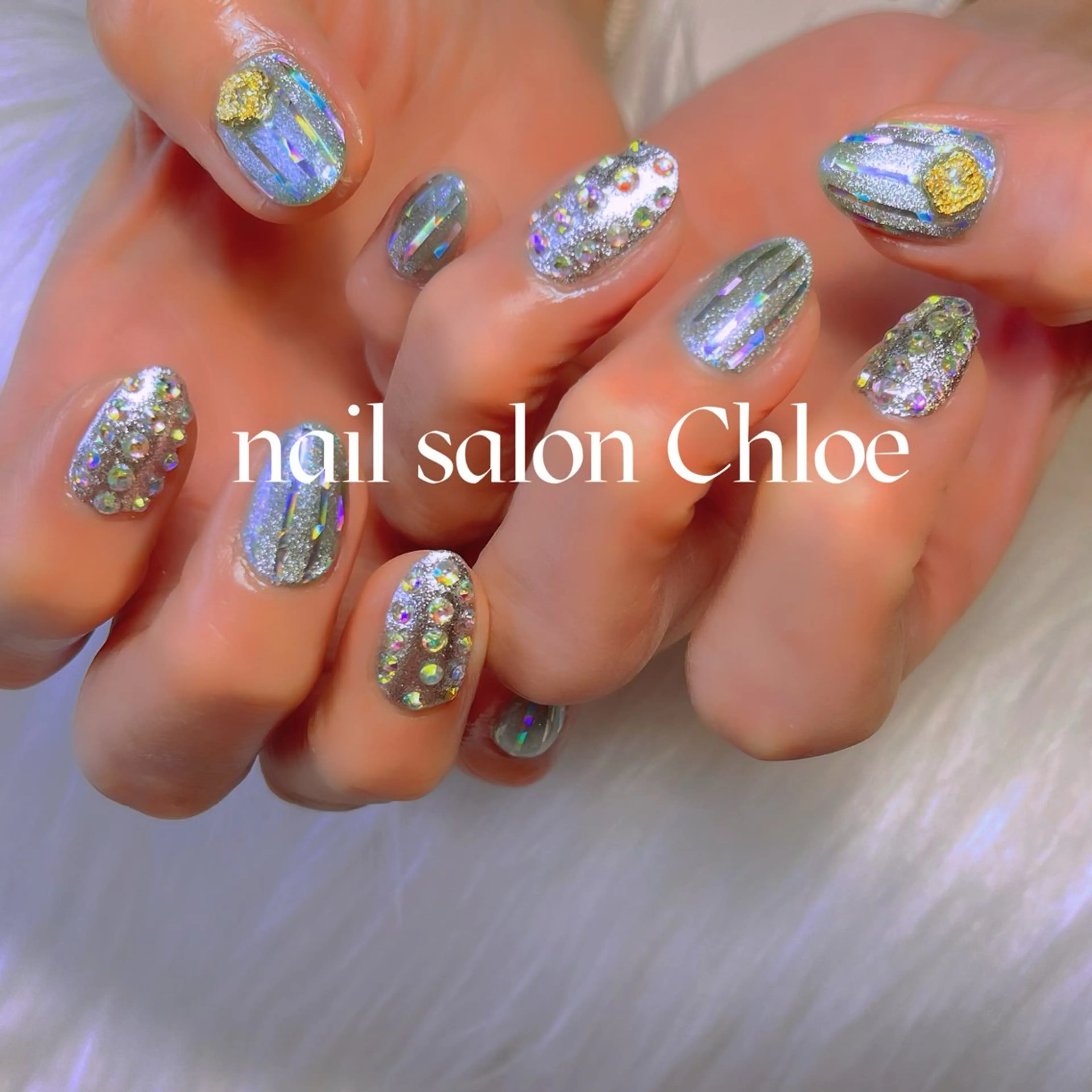 ネイル オーロラネイル ハンドネイル 鈴木 利奈のネイルデザイン