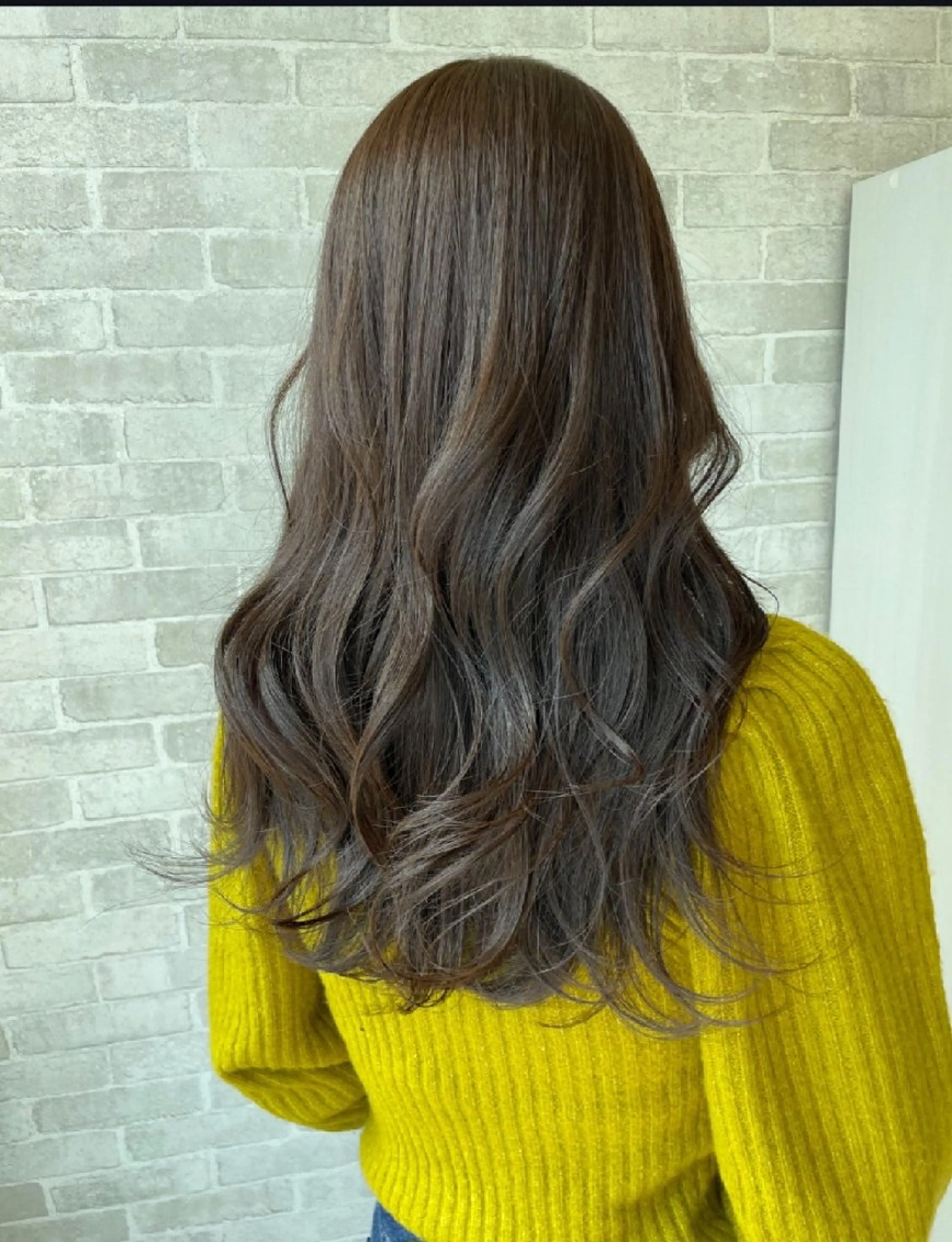 ロング カラー カット ヘアカラー トリートメント 本多 いぶきのヘアスタイル