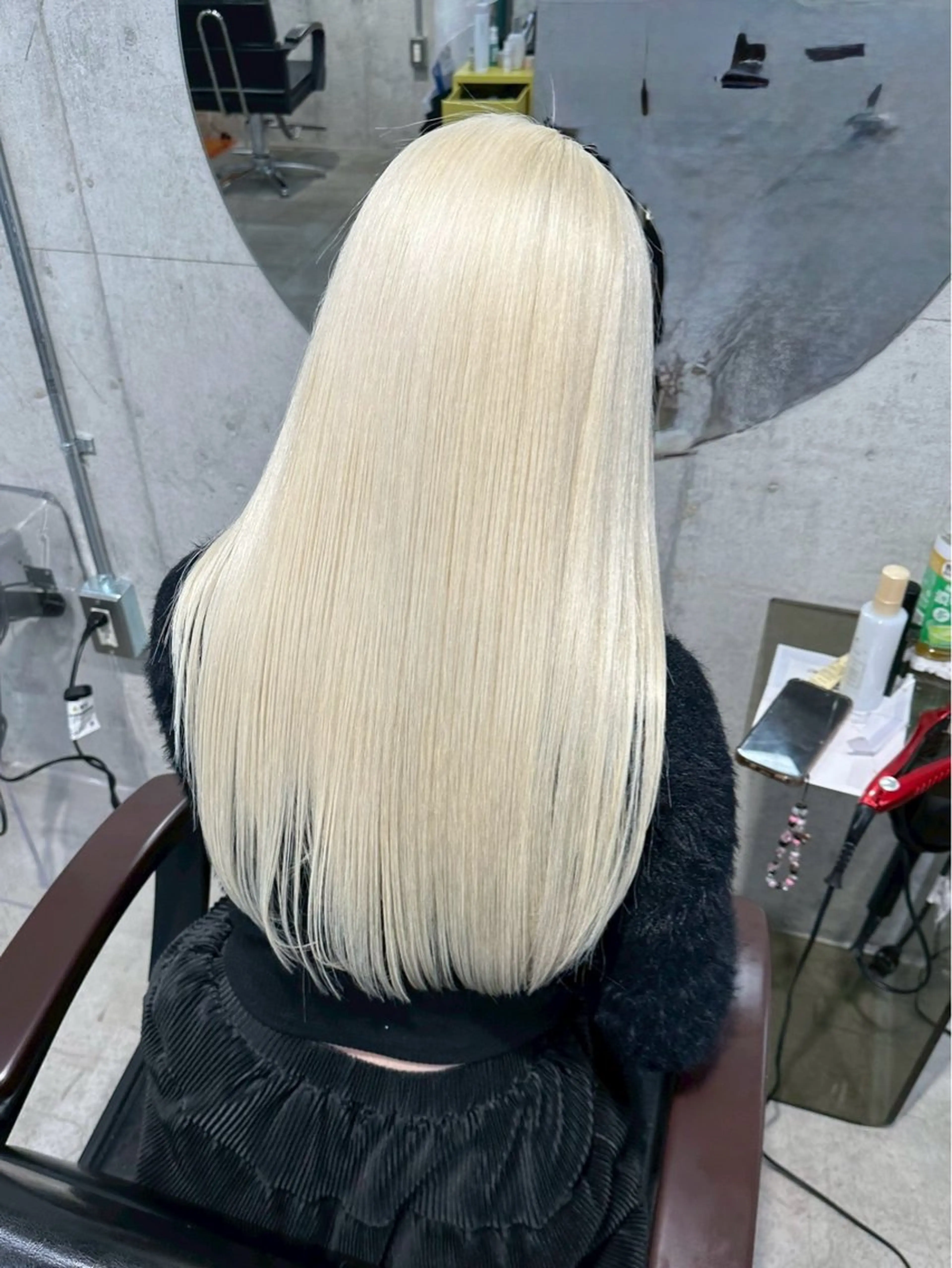 ロング ヘアカラー トリートメント ✨ブリーチカラー/ 艶髪suzu🪽🤎のヘアスタイル