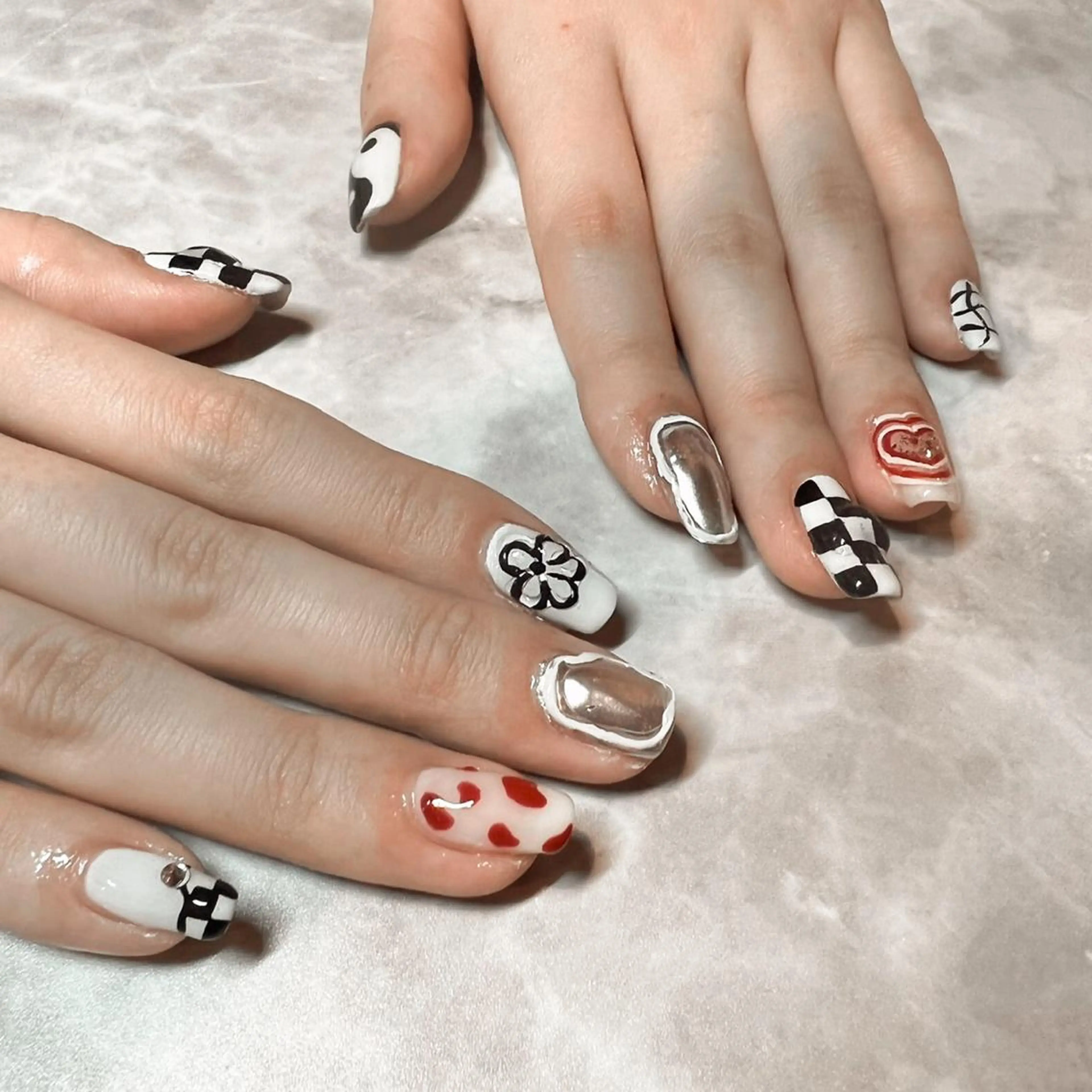 ネイル ハンドネイル NAIL Salon IP所属・長谷川 奈緒美のネイルデザイン