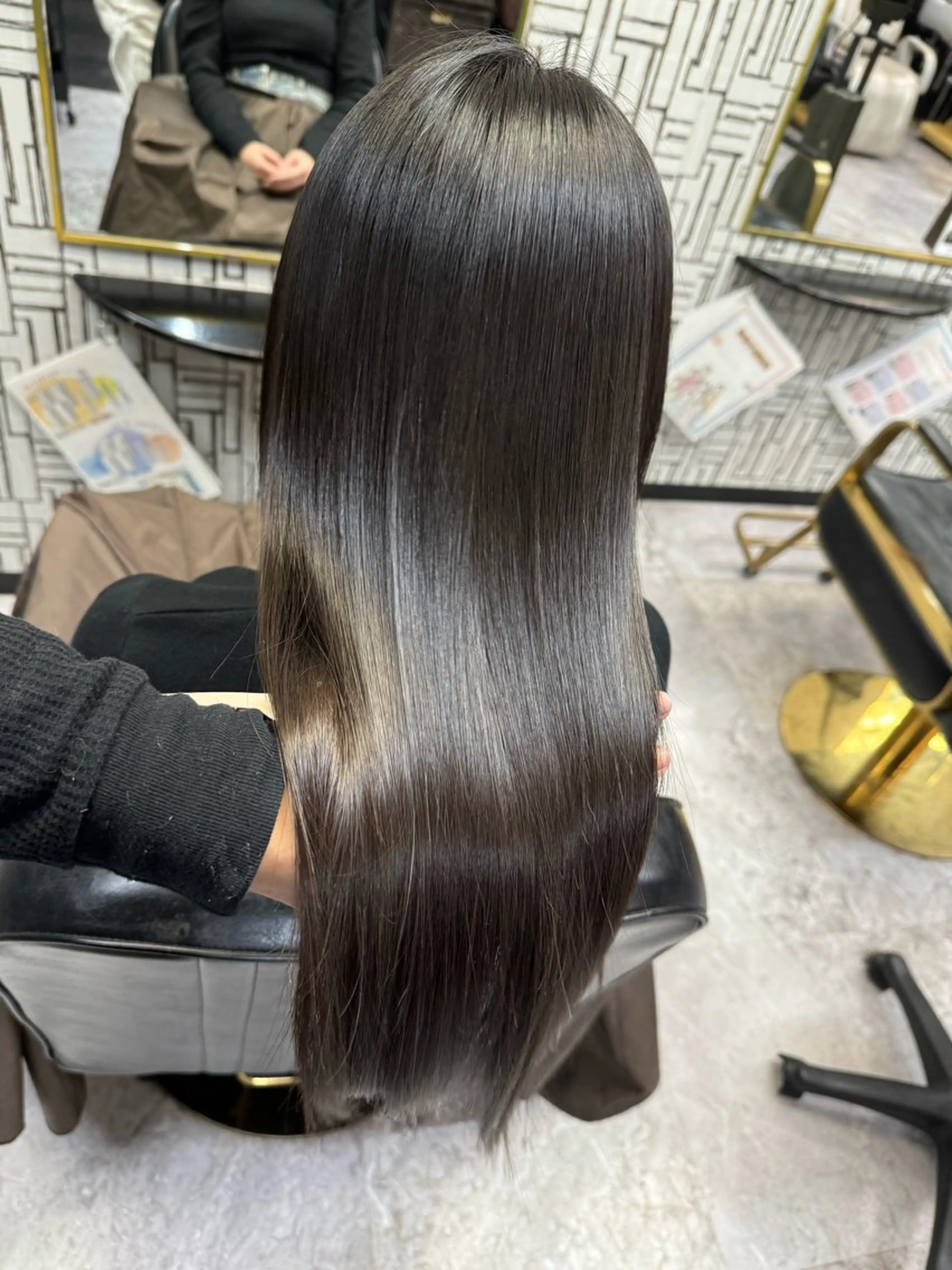 ロング 縮毛矯正 カット 縮毛矯正 トリートメント 篠原 侑作のヘアスタイル