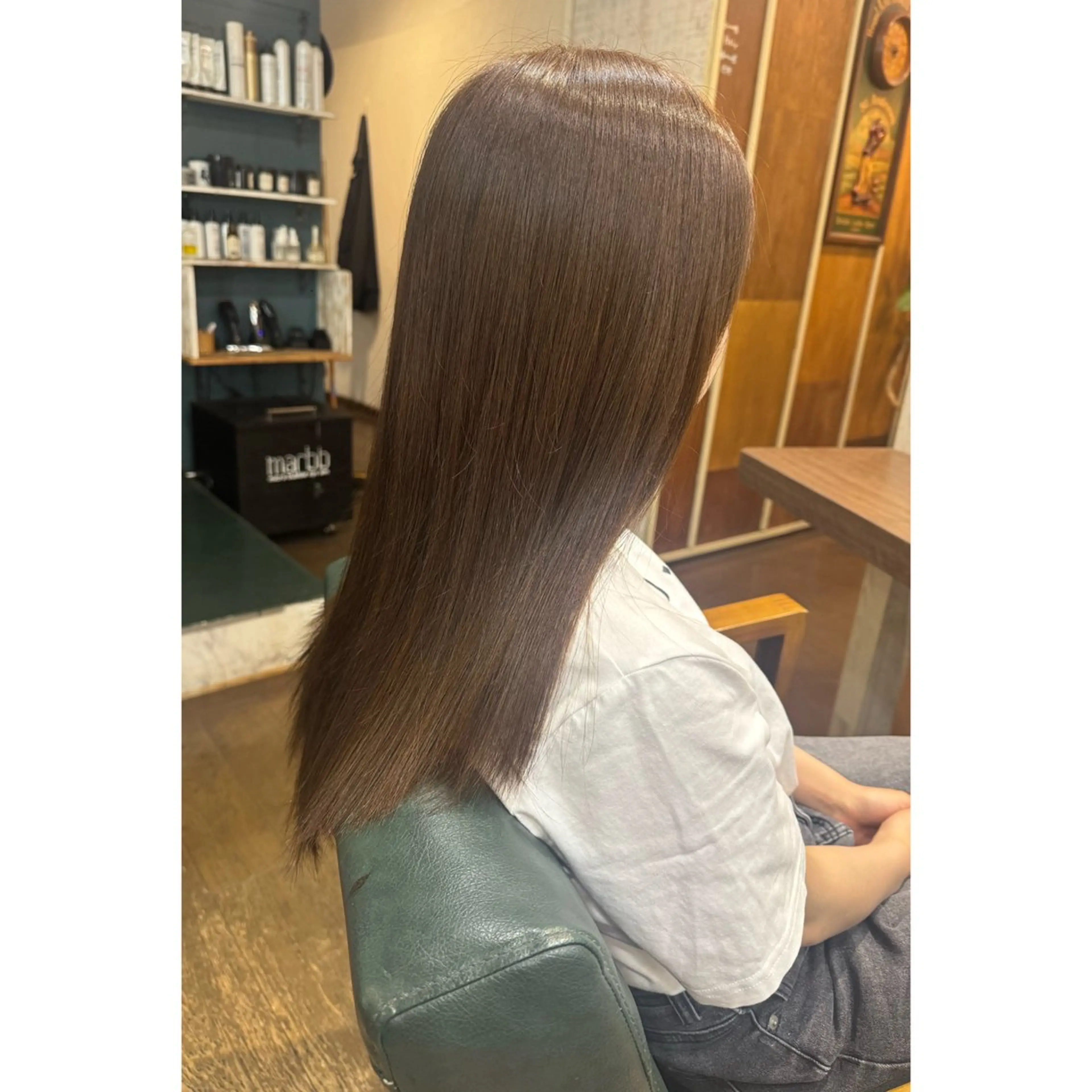 ロング ヘアカラー ハイトーン/ ダブルカラー/透明感のヘアスタイル