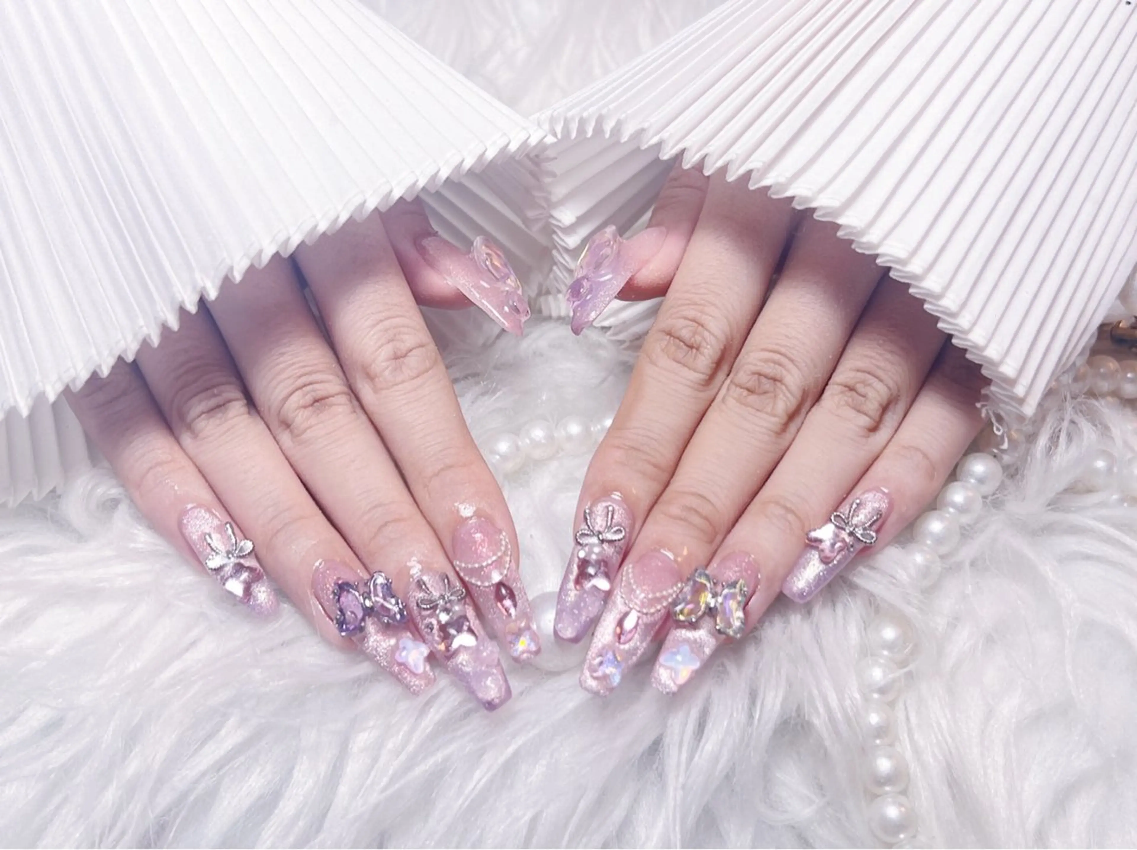 ネイル ☁️Yun nail Rin☁️のネイルデザイン
