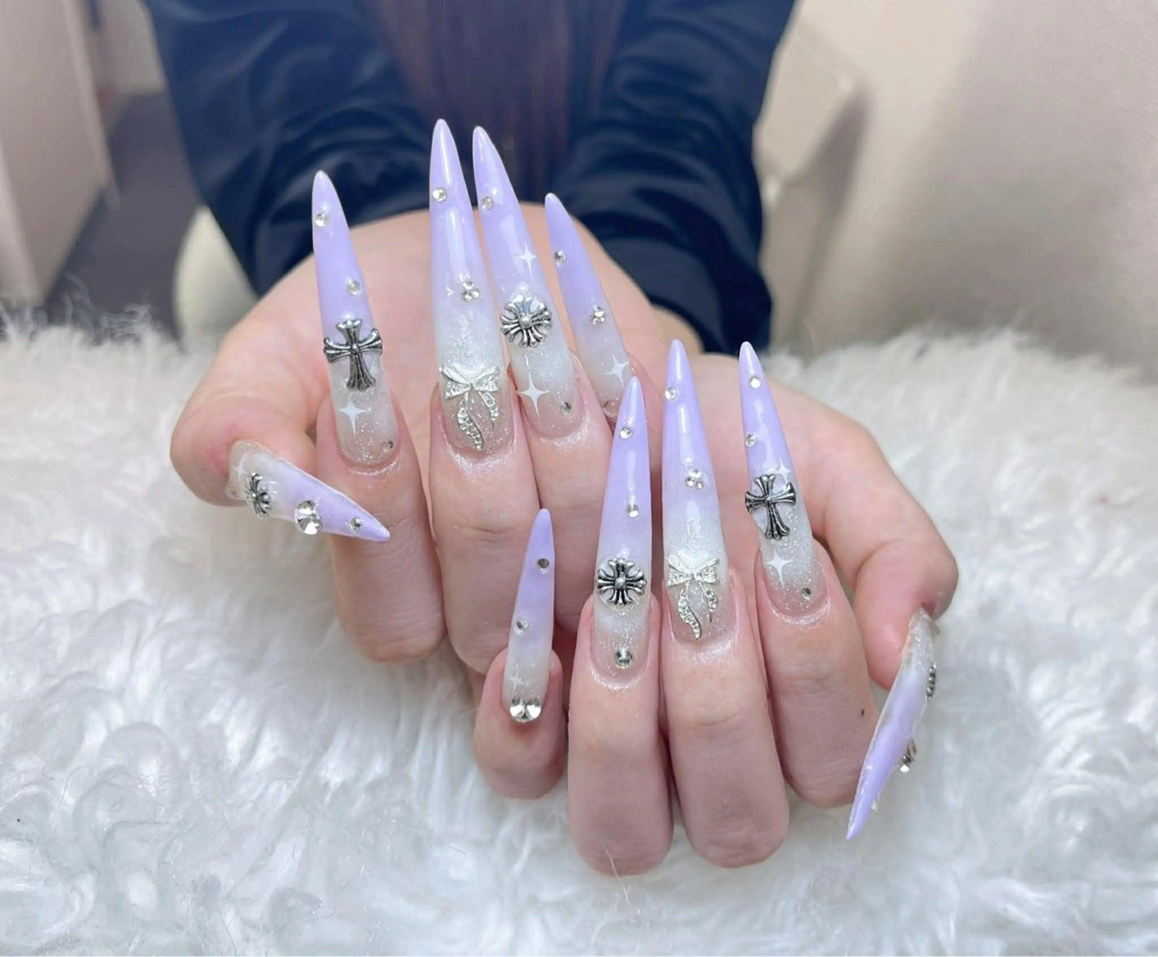 ネイル フレンチネイル ジェルネイル ガーリー 韓国ネイル ロングネイル ハンドネイル NieNail Nezukoのネイルデザイン