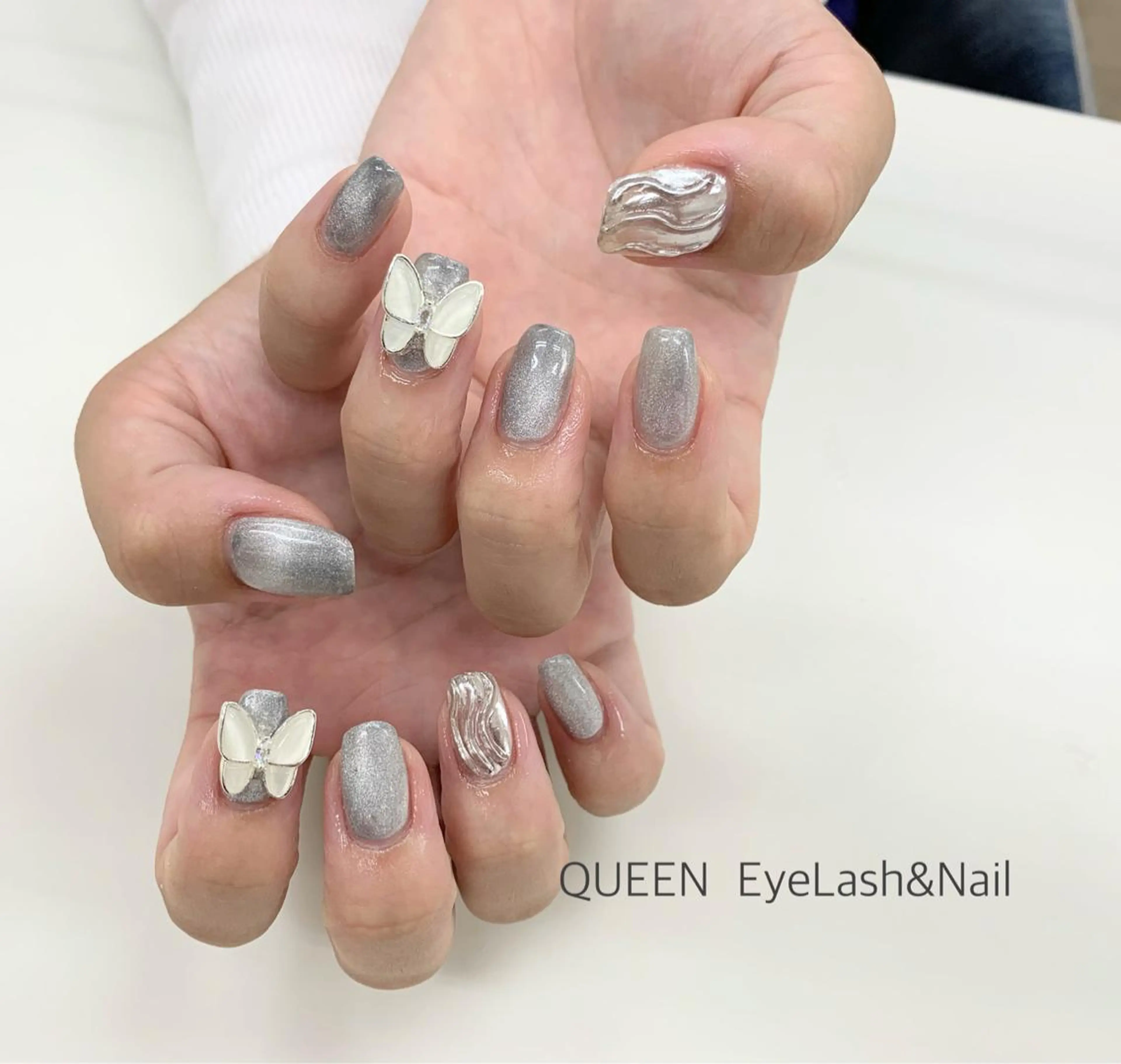 ミディアム カラー ネイル Bloom Nail 桜井のネイルデザイン