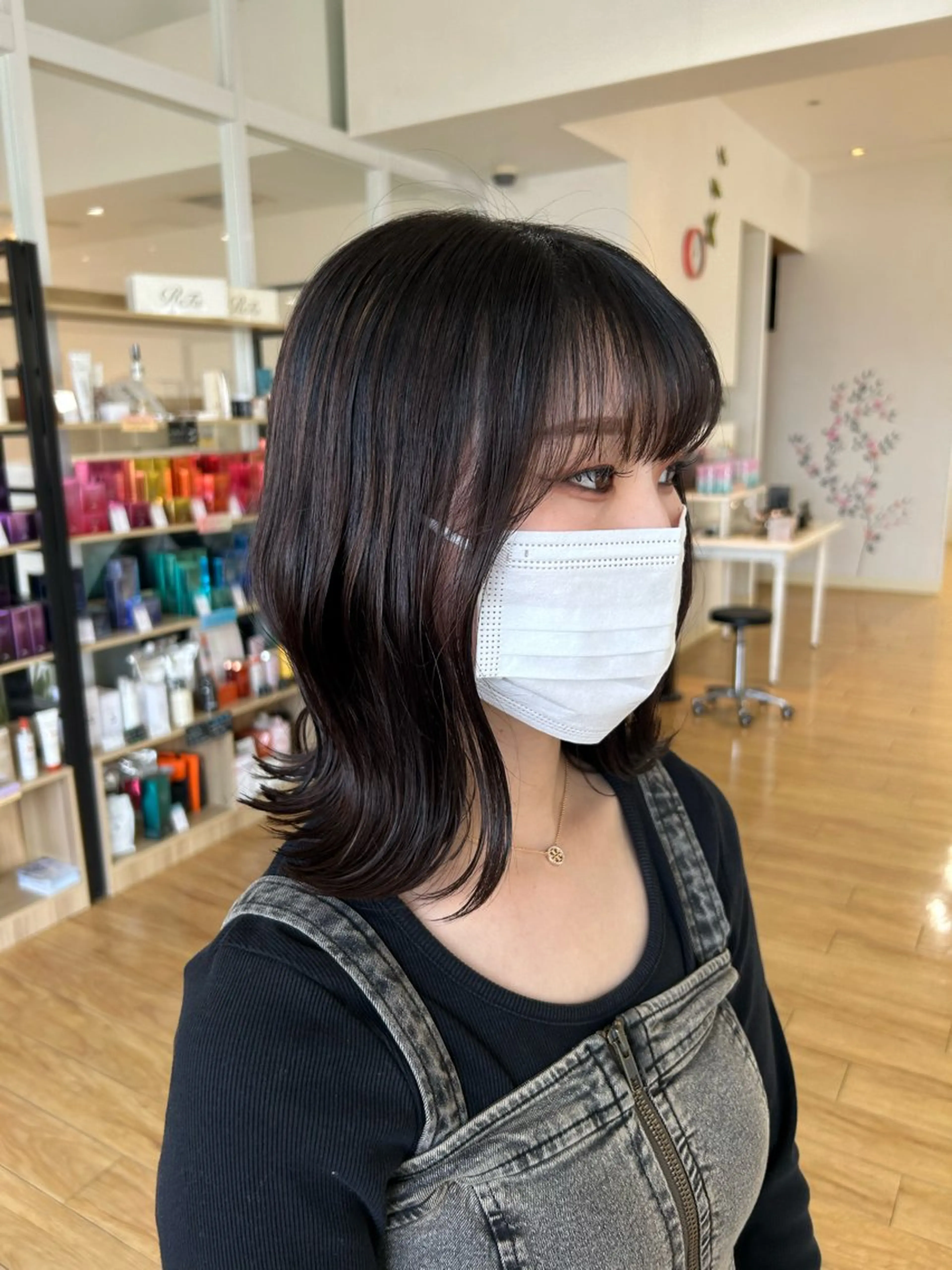 ミディアム 松尾 乾伸のヘアスタイル