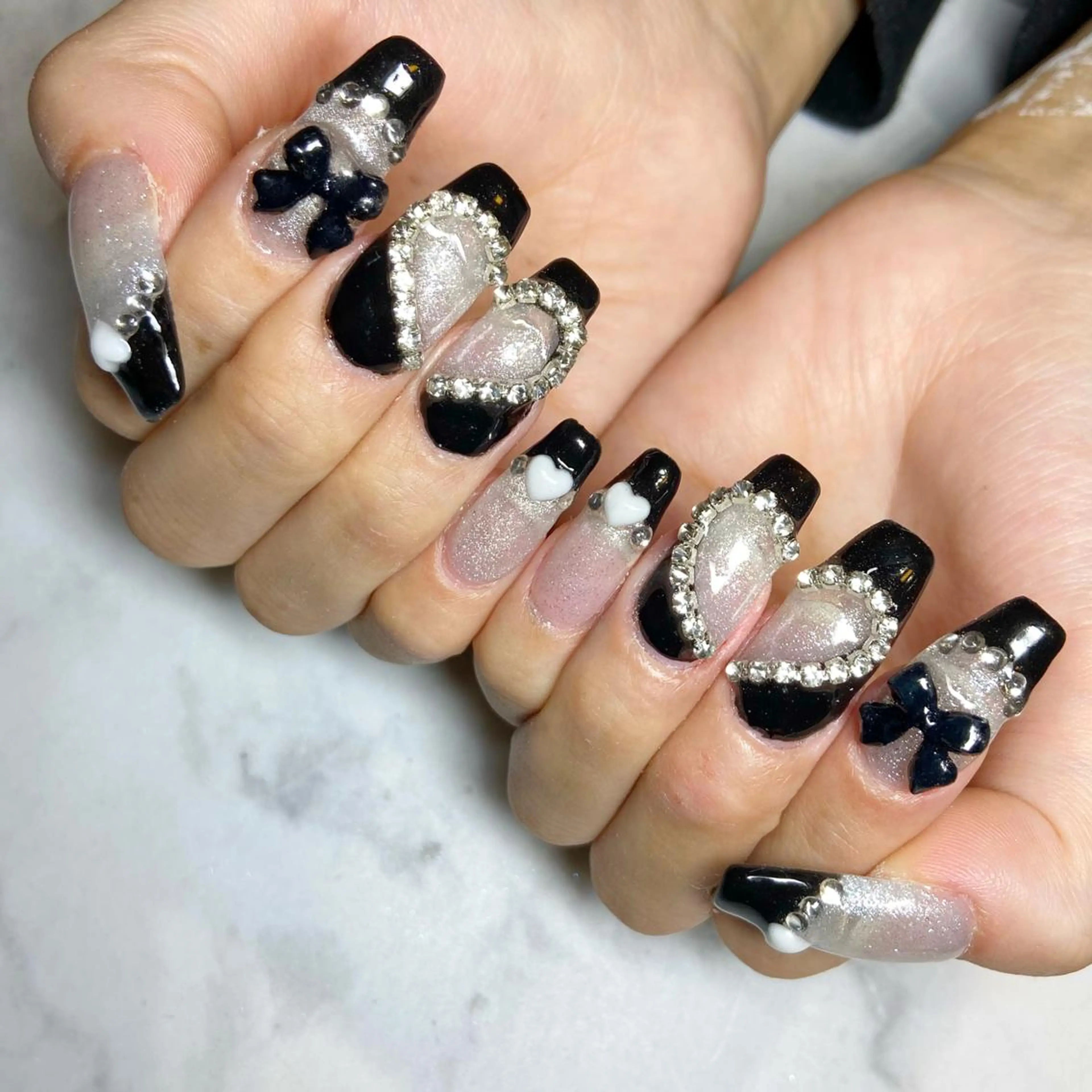 ネイル ハンドネイル あ きのネイルデザイン