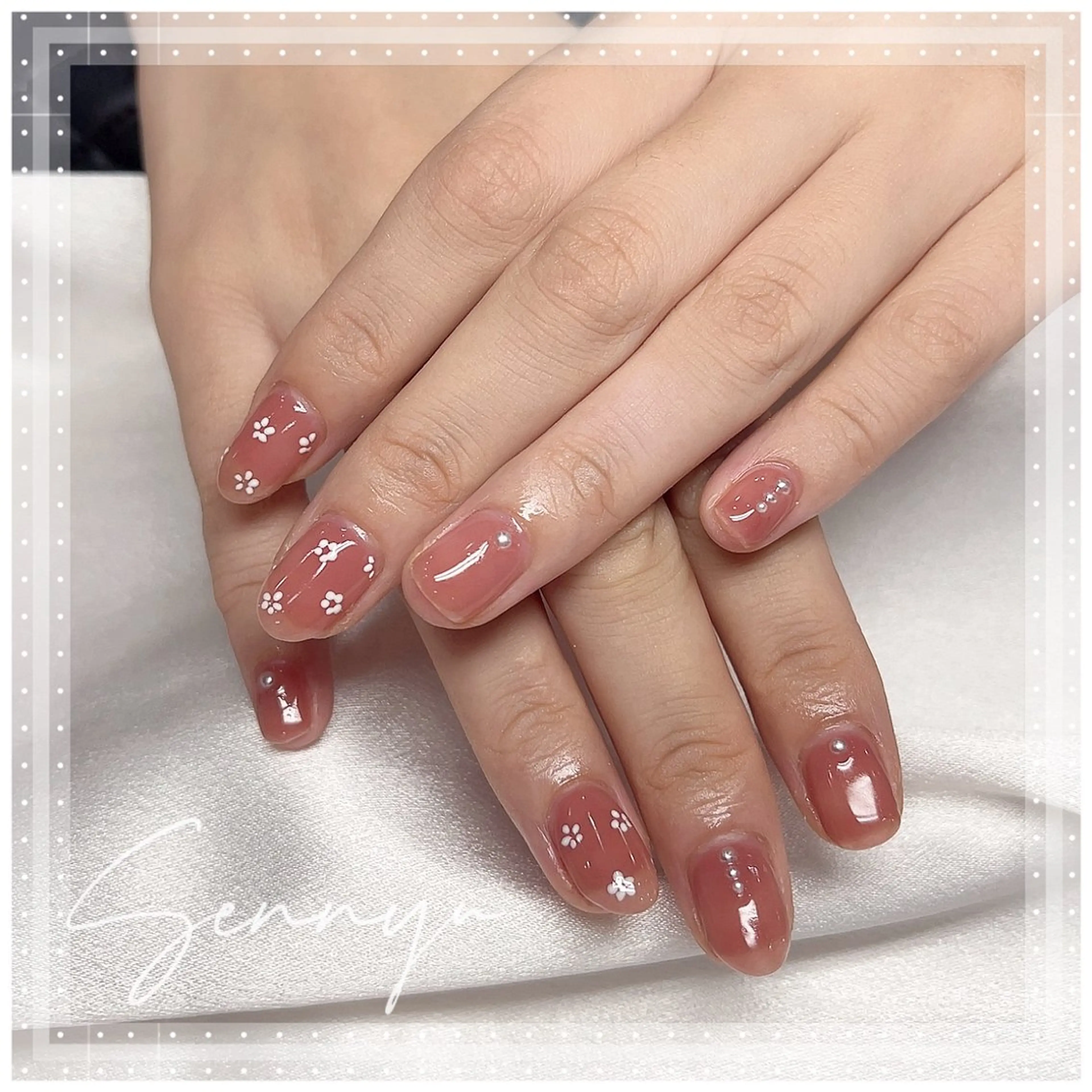 ネイル モンナ CCのネイルデザイン