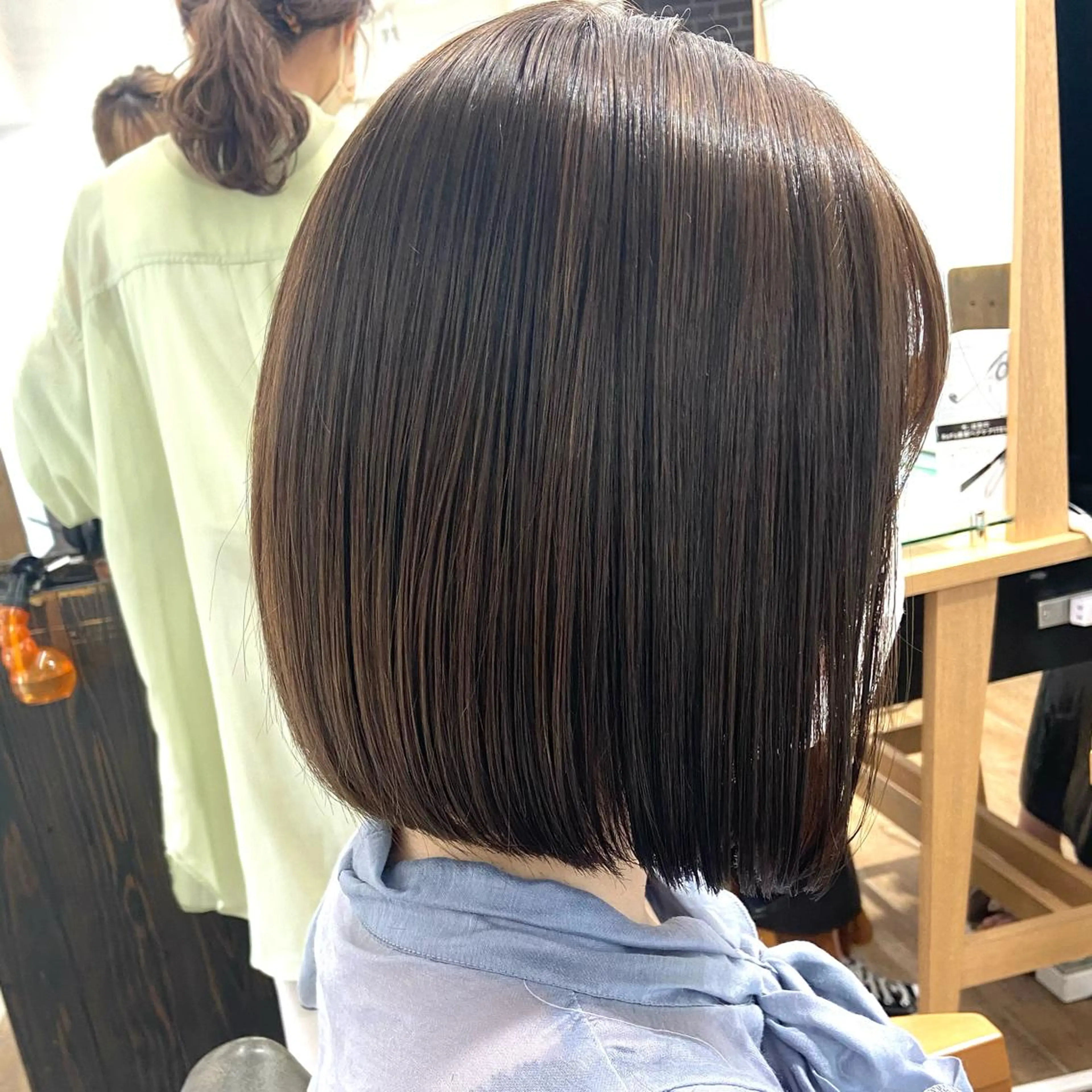 ショート カラー パーマ ヘアアレンジ メンズ キッズ ネイル マツエク・マツパ カット ヘアカラー トリートメント 横浜Bob美容師🤎 ERINAのヘアスタイル