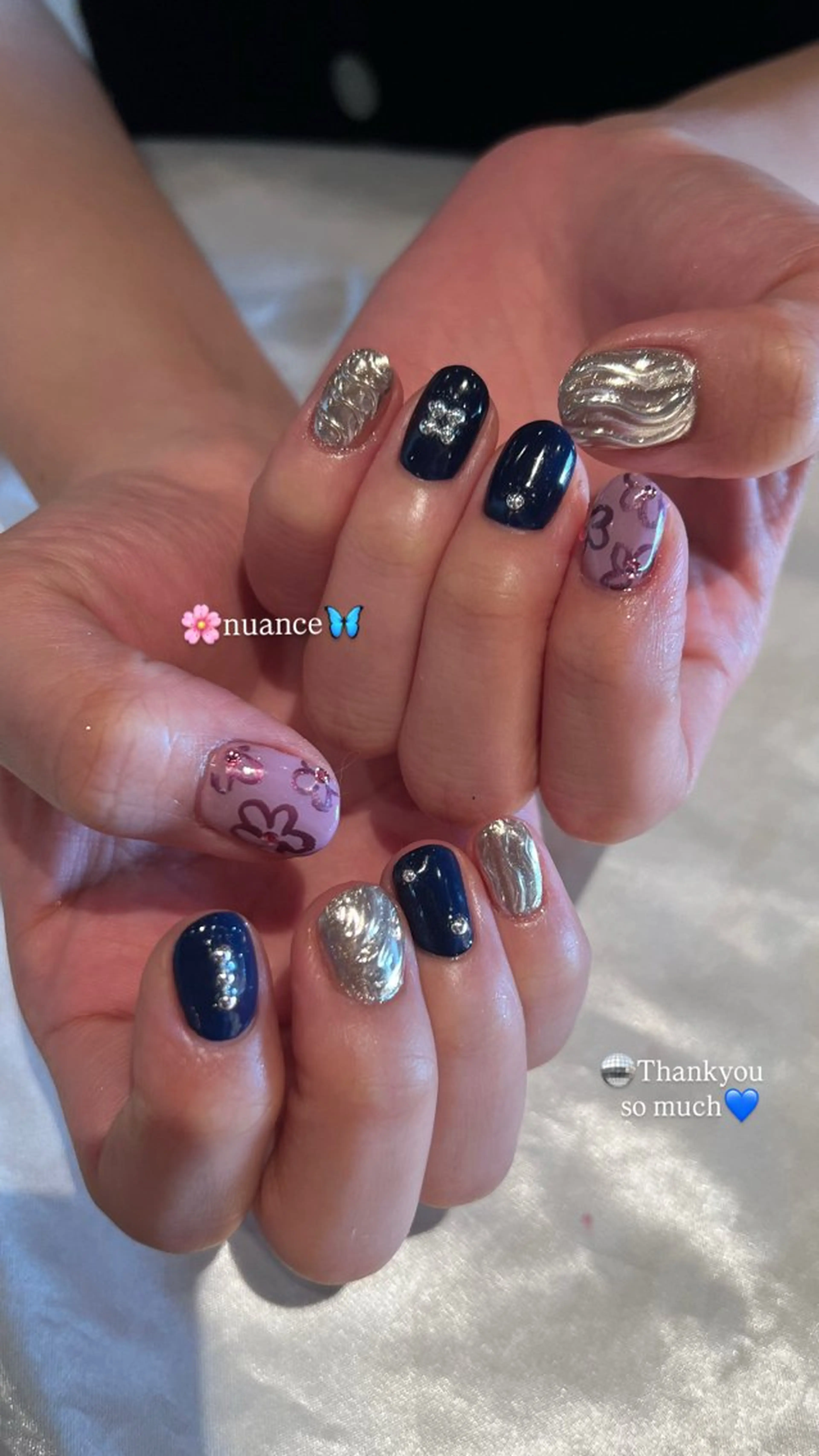 ネイル アートネイル ウエチ ノリカ🐸のネイルデザイン