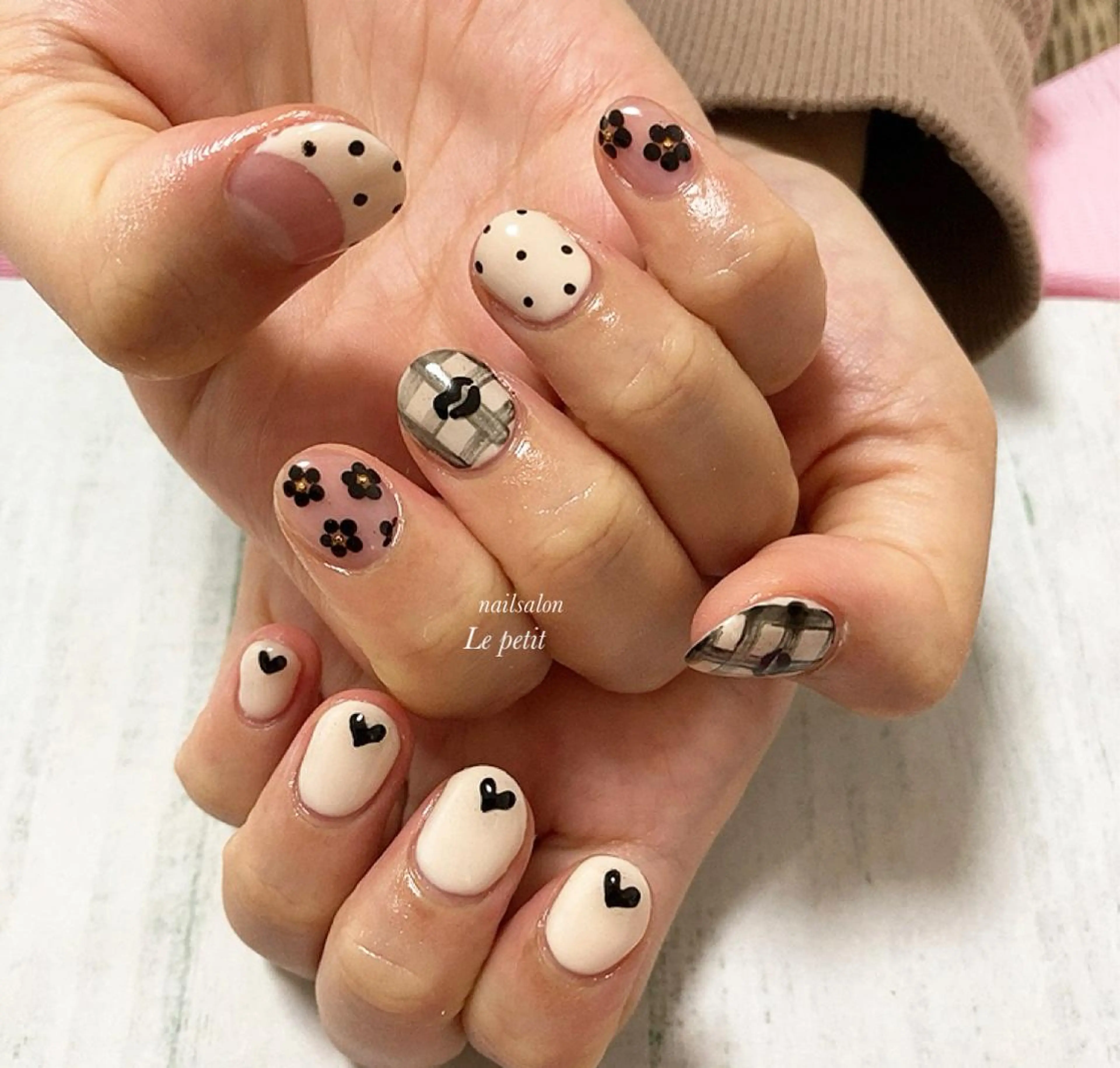 ネイル 石野 広佳のネイルデザイン