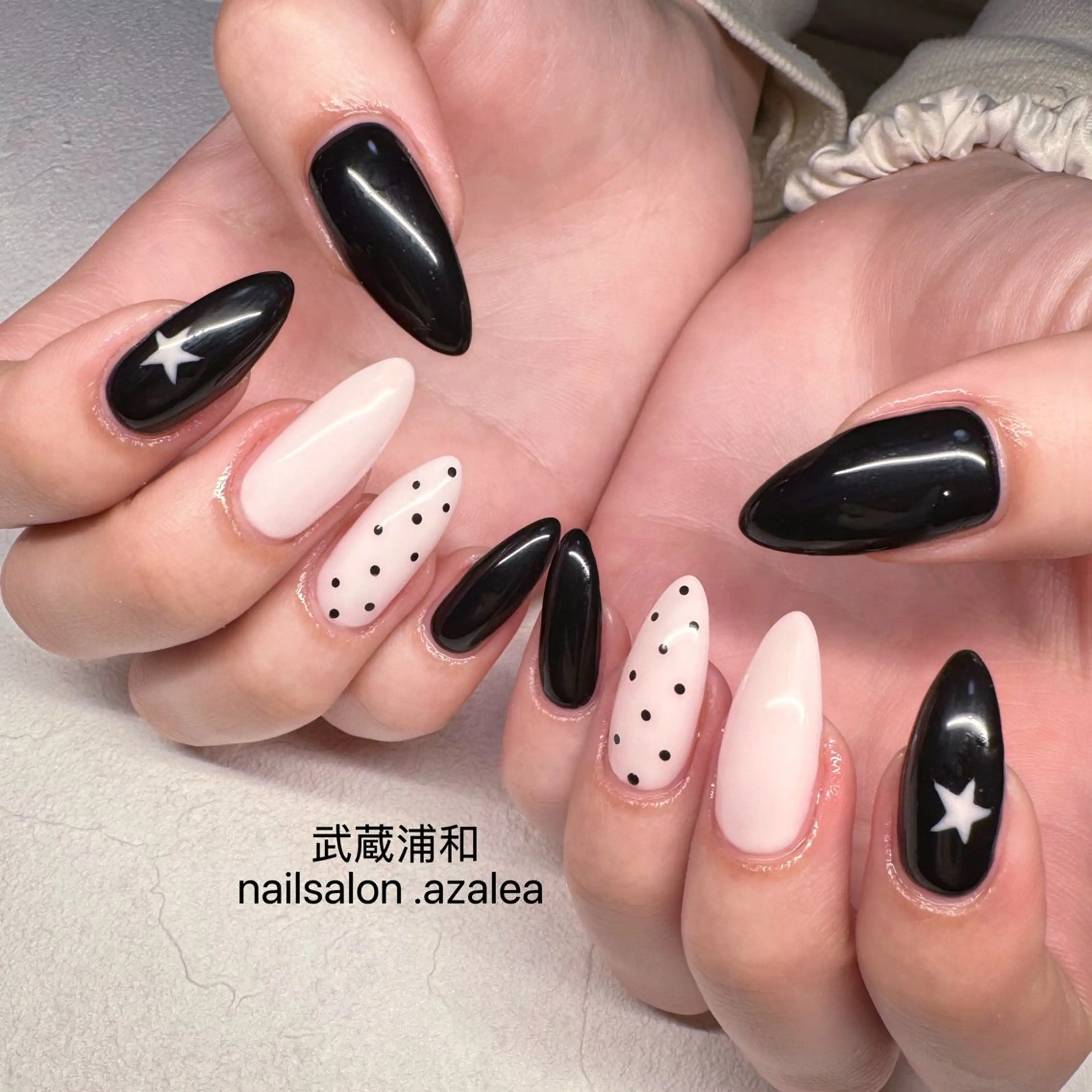 ネイル ハンドネイル R inのネイルデザイン