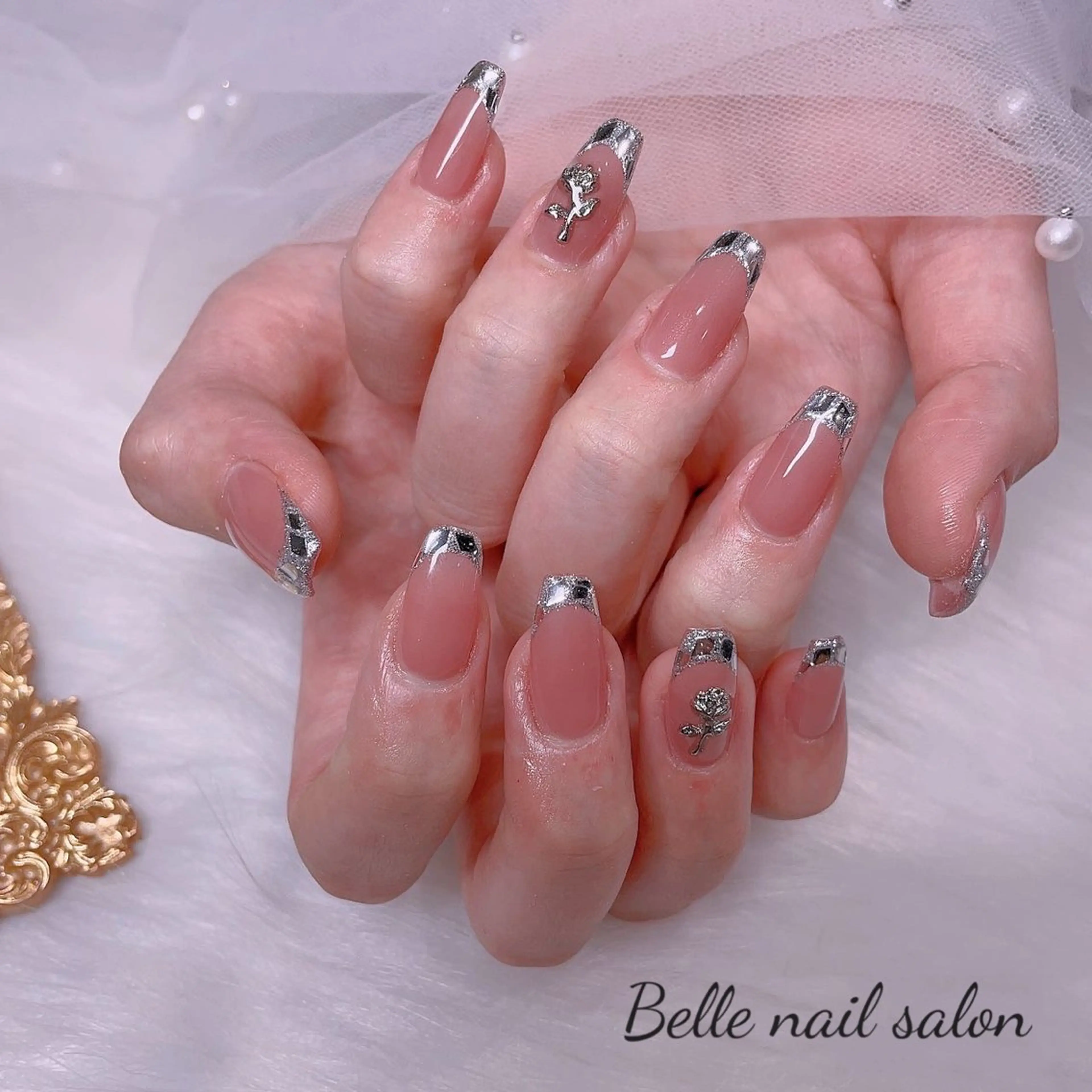 ネイル オーロラネイル フットネイル フレンチネイル ガラスフレンチ 韓国ネイル ハンドネイル Belle nail salon 新小岩のネイルデザイン