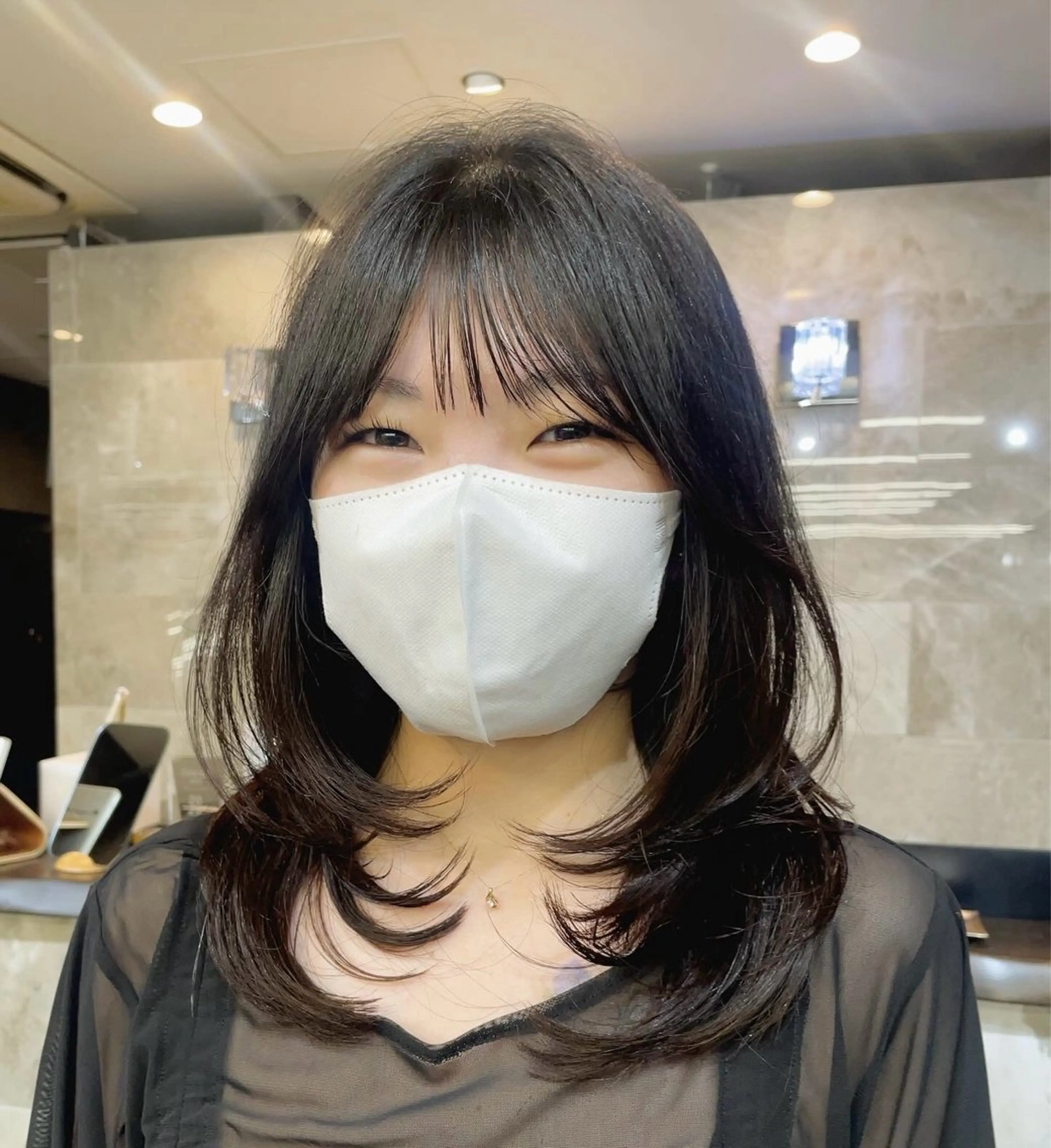 セミロング レイヤーカット sand yokohama所属・🌟似合わせカット No.1🌟ホノのヘアスタイル