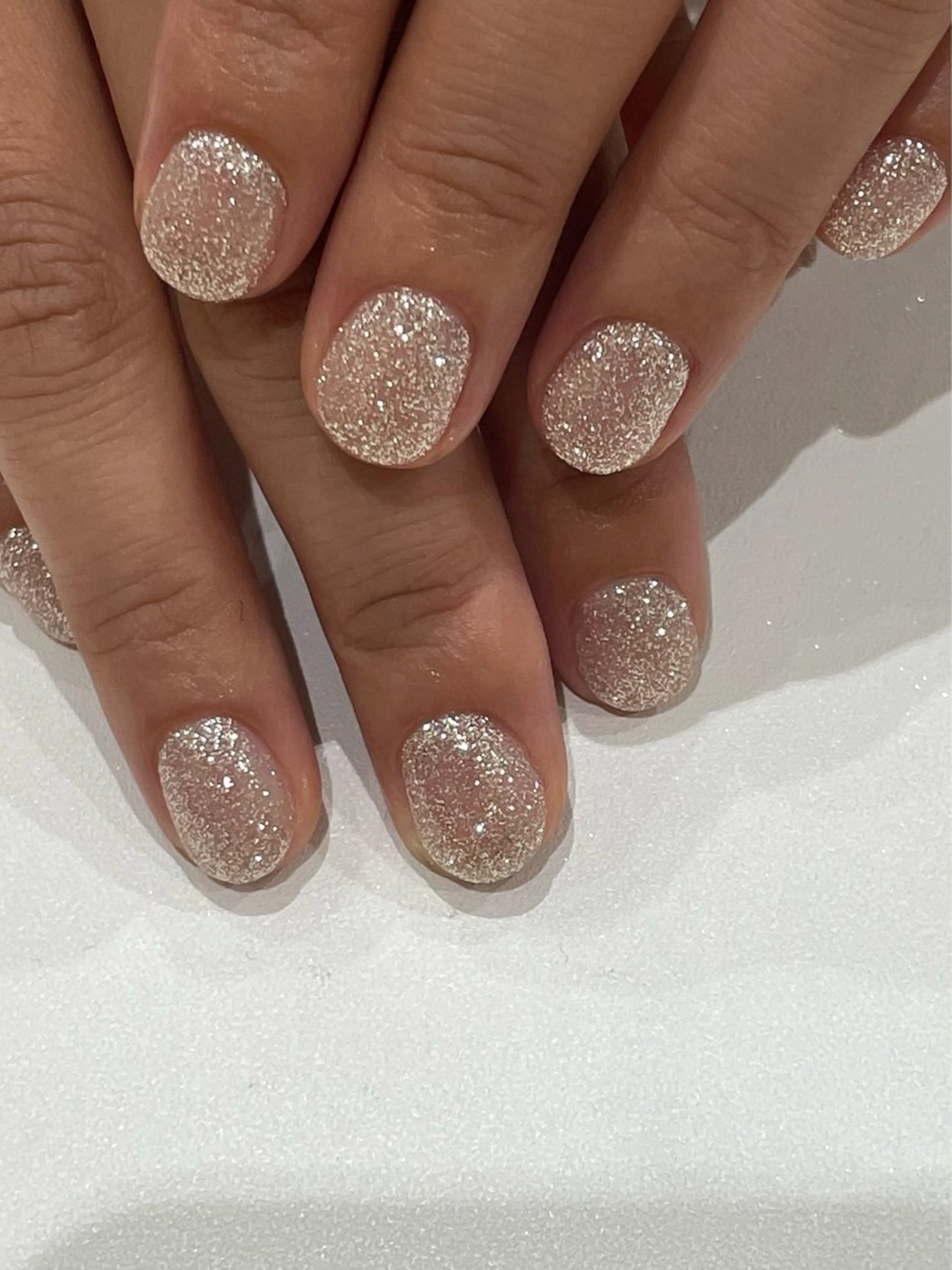 ネイル GO TODAY シェアサロン 渋谷Orla店所属・吉井 まりのネイルデザイン