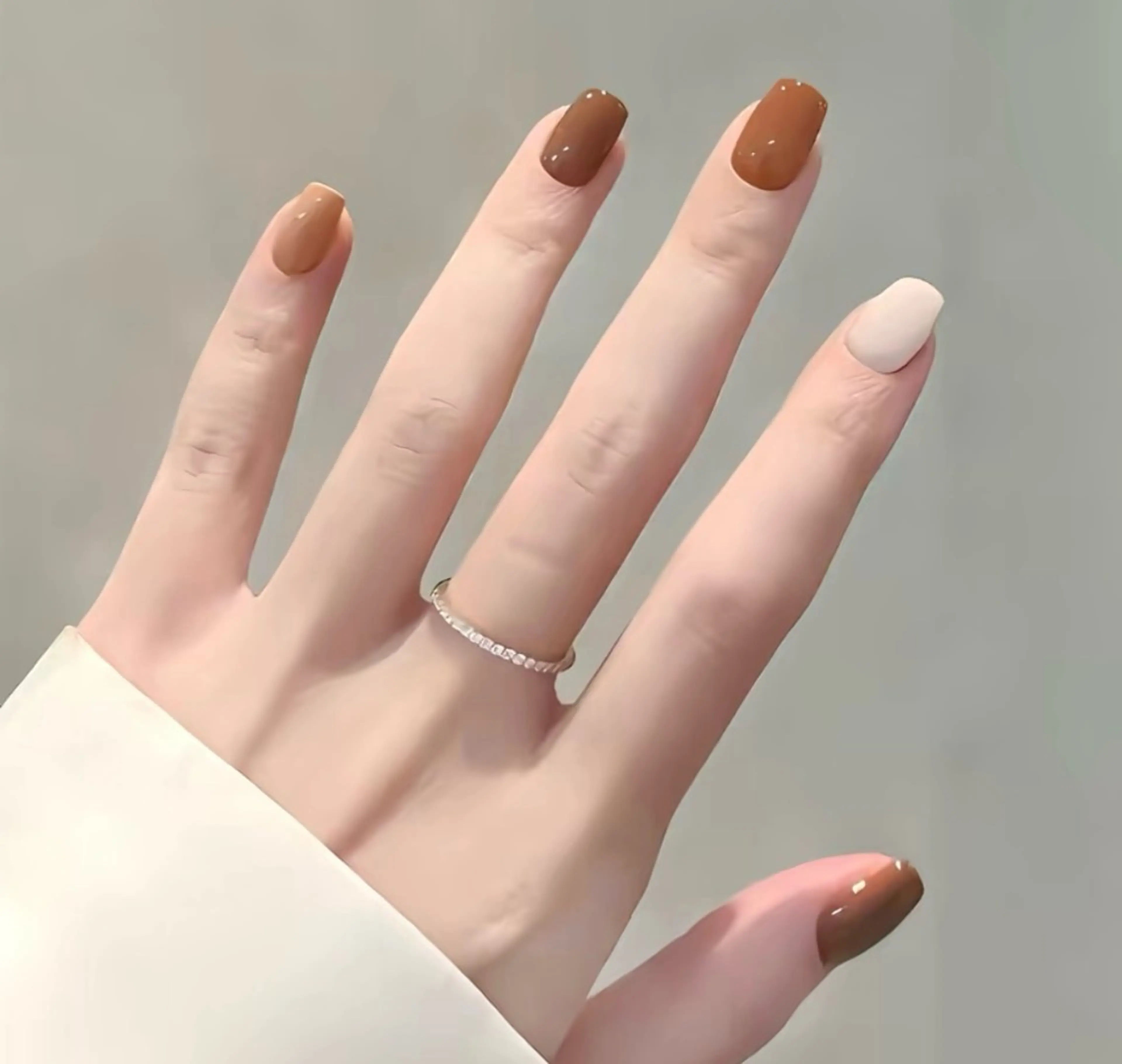 ネイル マッサージサロン AKIのネイルデザイン