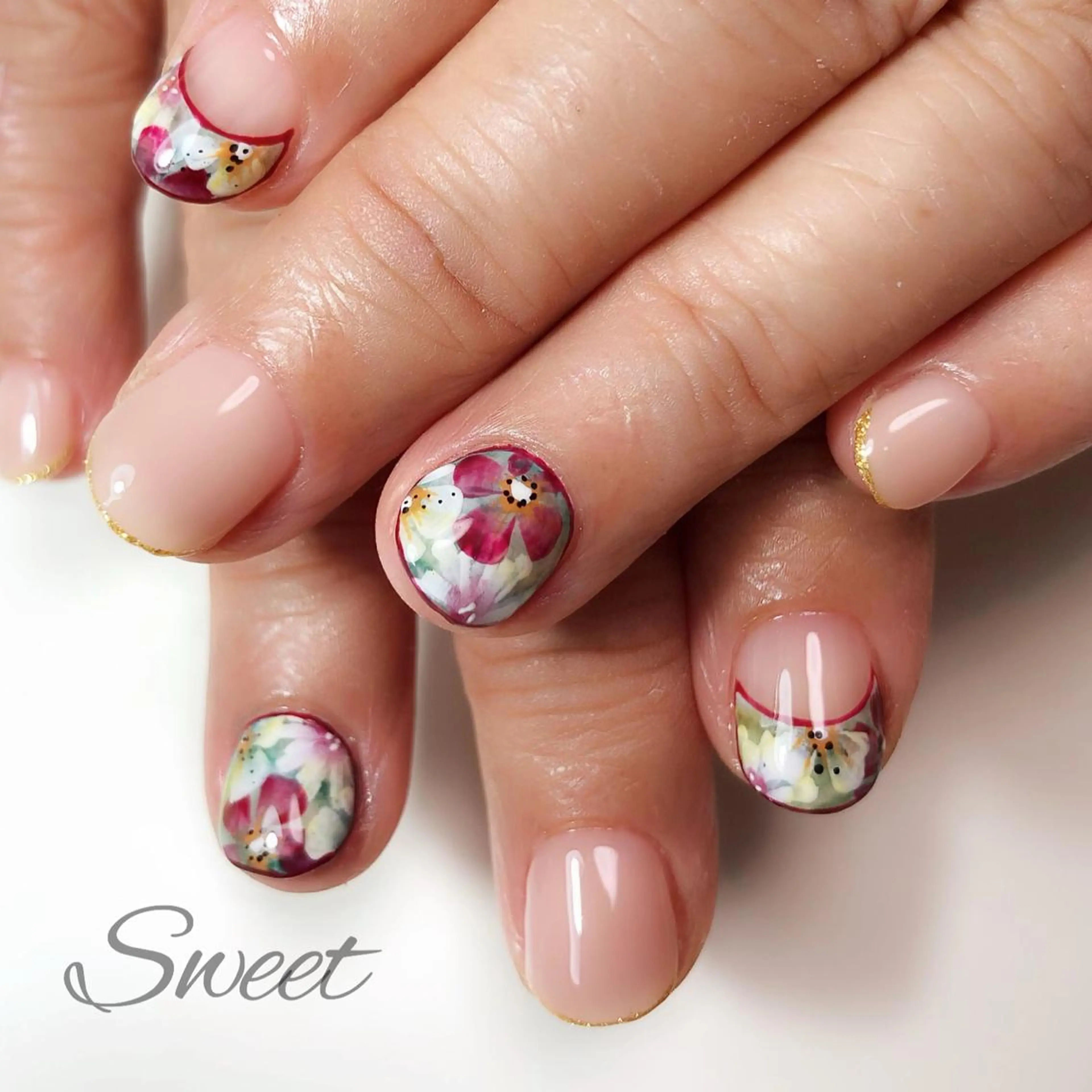 ネイル sweet 仲野陽子のネイルデザイン