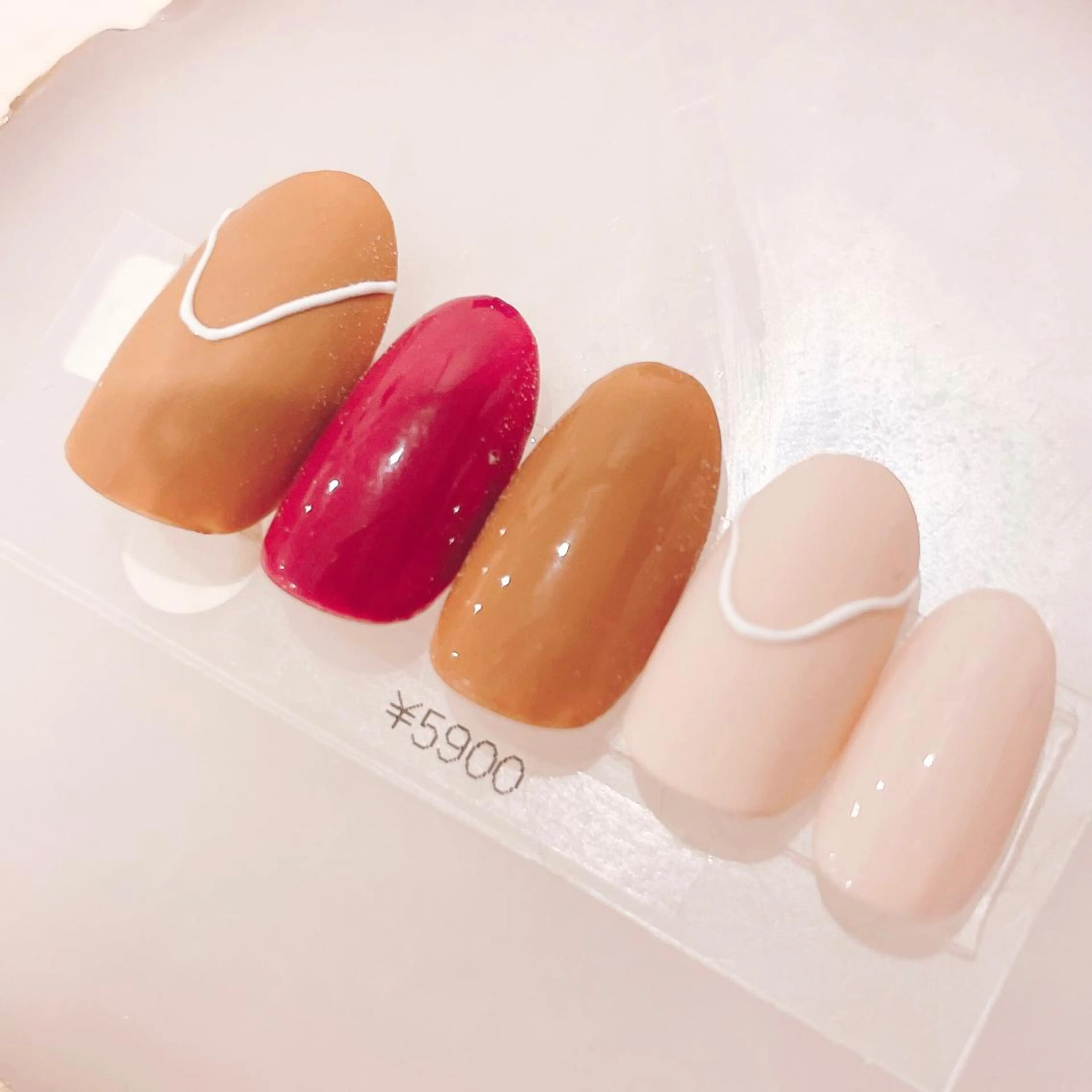 ネイル CHIARA nailsのネイルデザイン