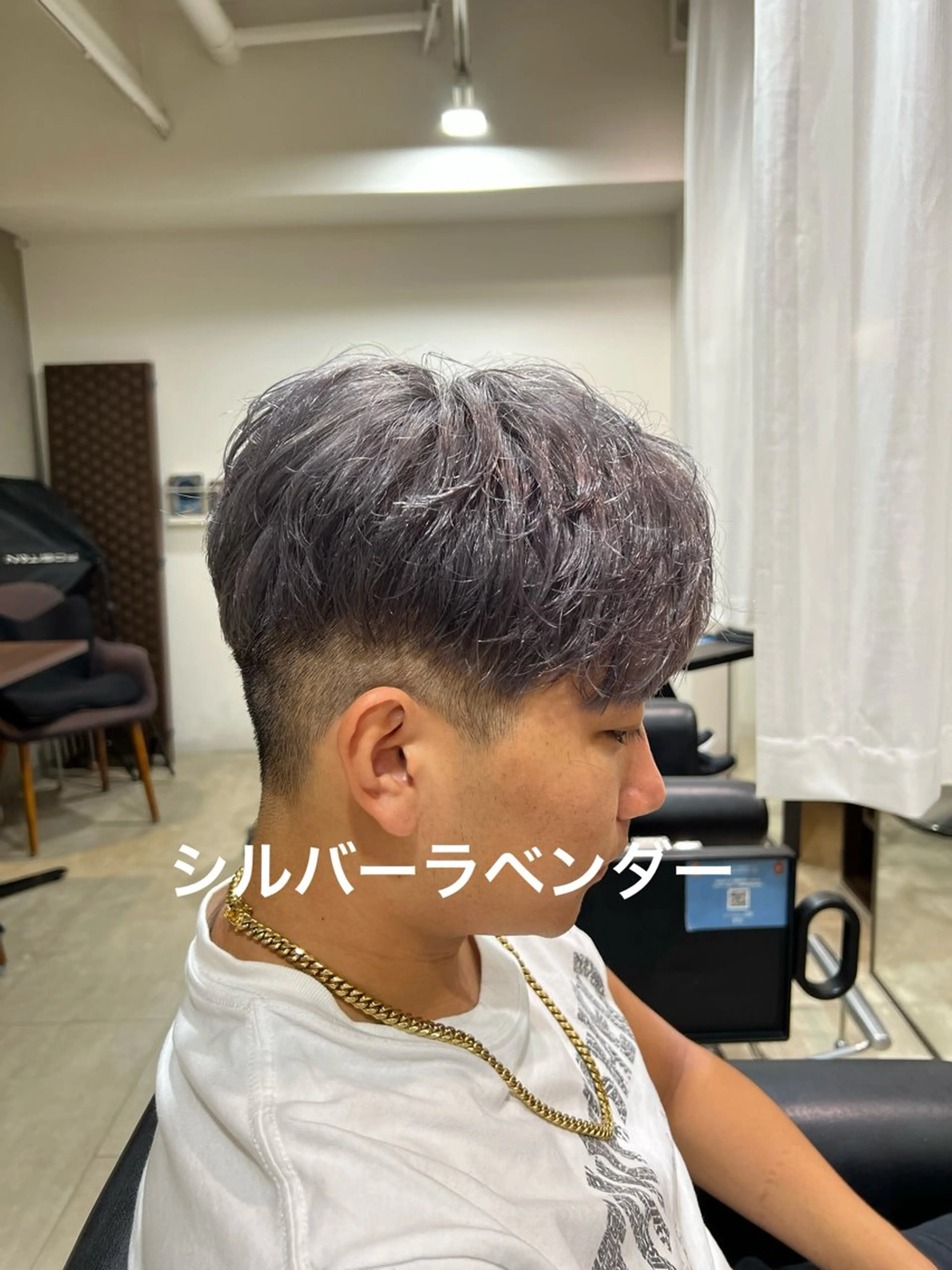 パーマ メンズ メンズブリーチ 心斎橋バレイヤージュ 小林勝貴のヘアスタイル