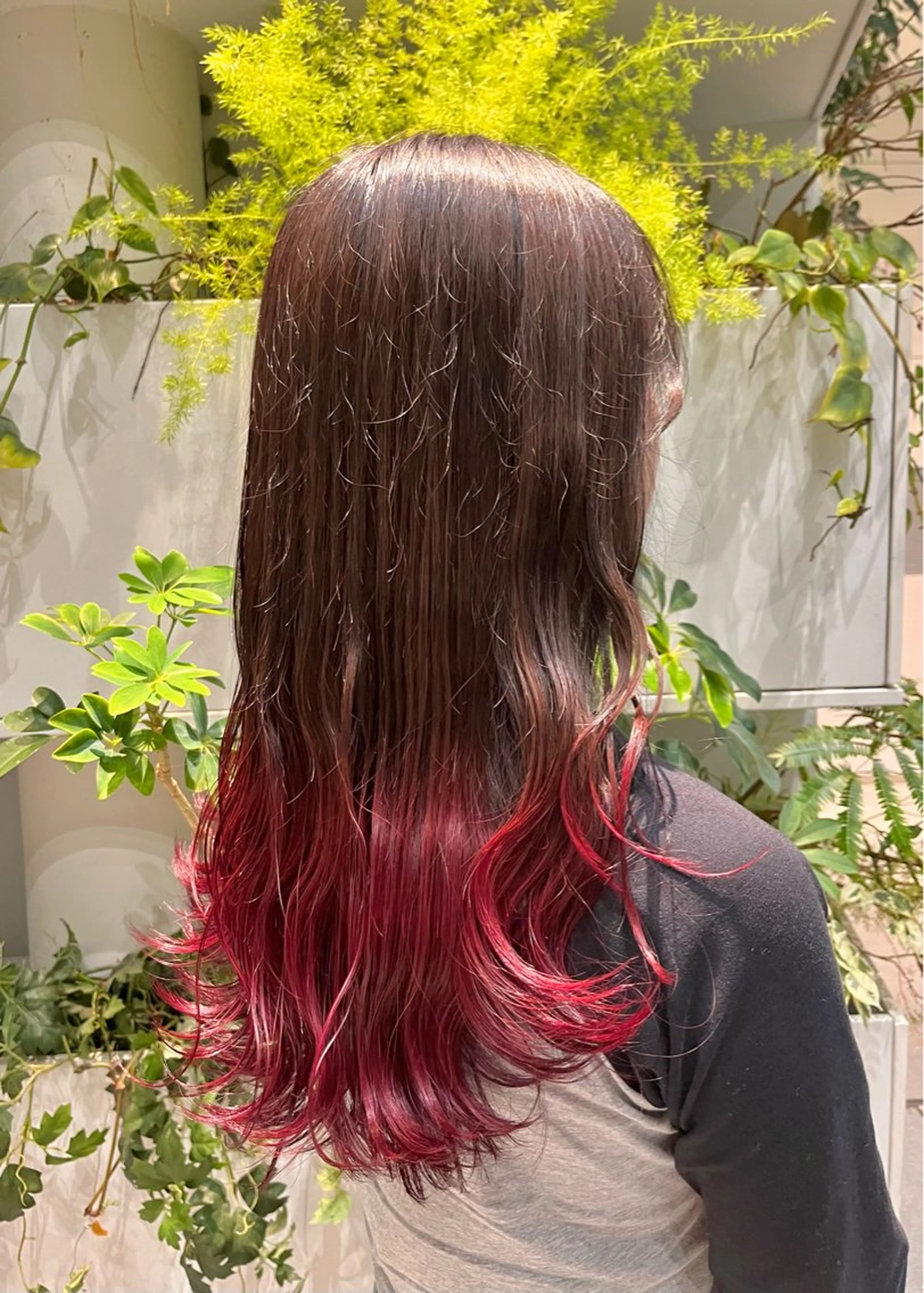 ロング カラー グラデーションカラー カット ヘアカラー トリートメント くさかみさき🌼暖色 /耳つぼ/オタク🌼のヘアスタイル