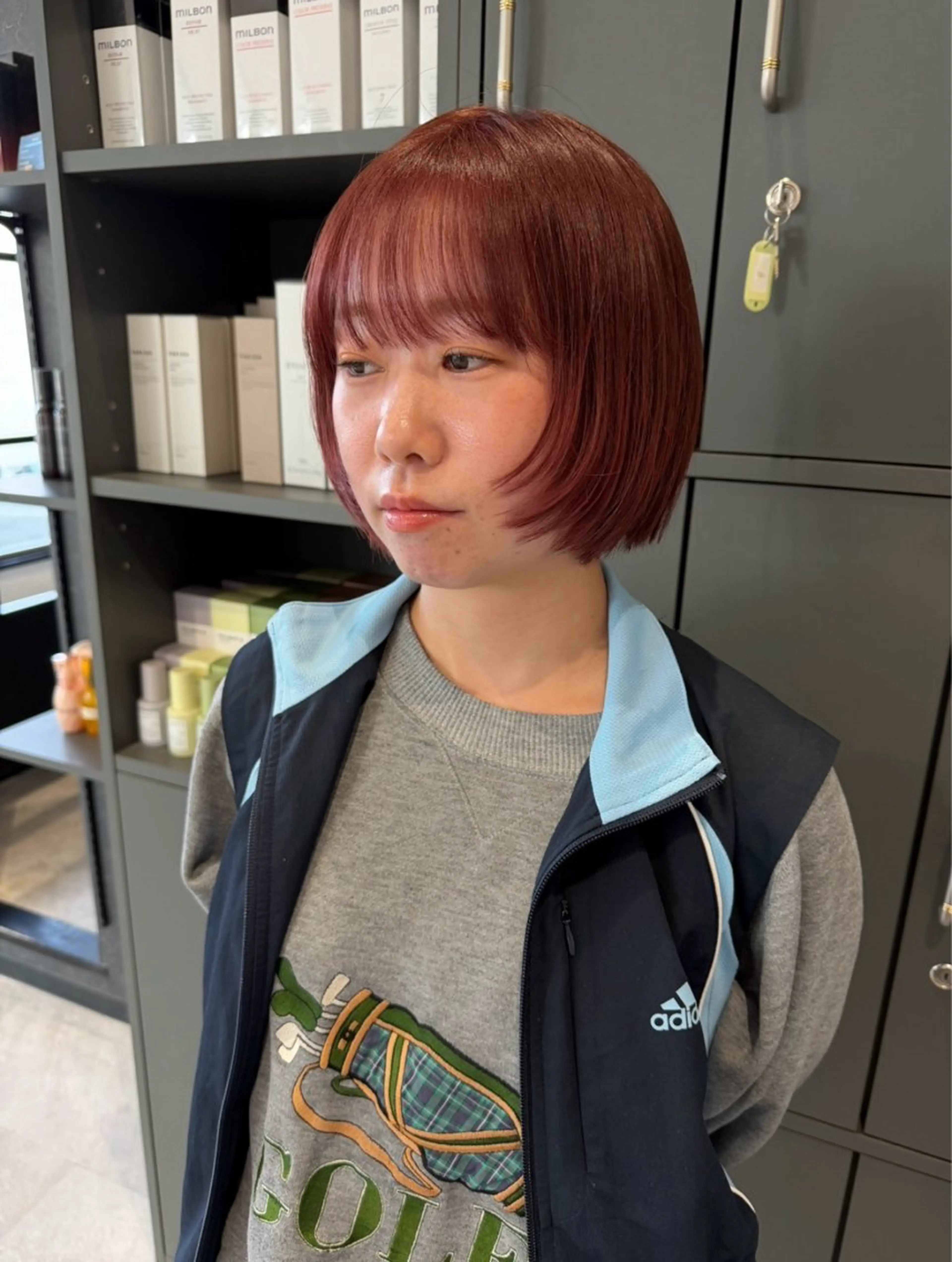 ミディアム カット ヘアカラー トリートメント maki💖 レイヤー/髪質改善のヘアスタイル