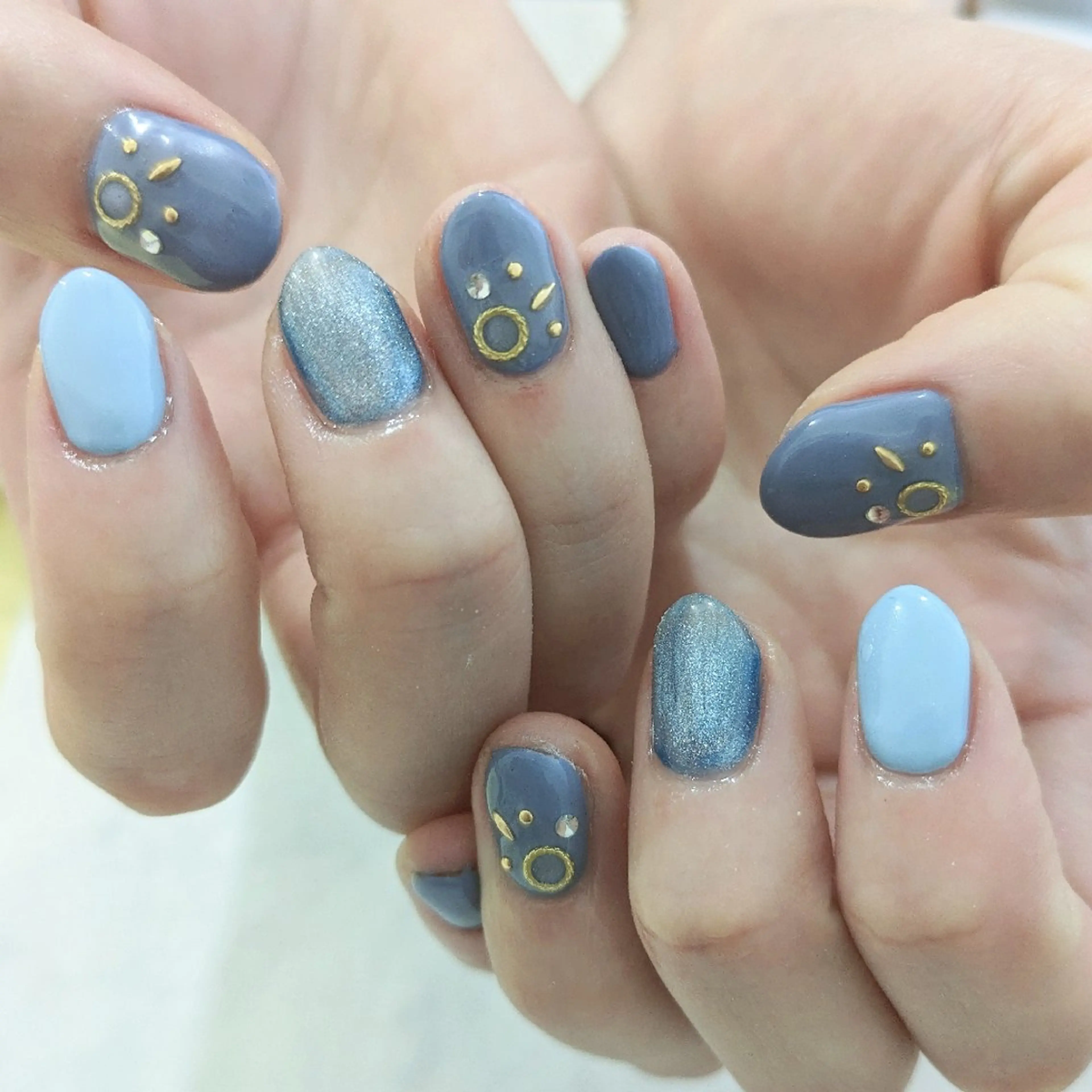 ネイル Gerbera Nailistのネイルデザイン