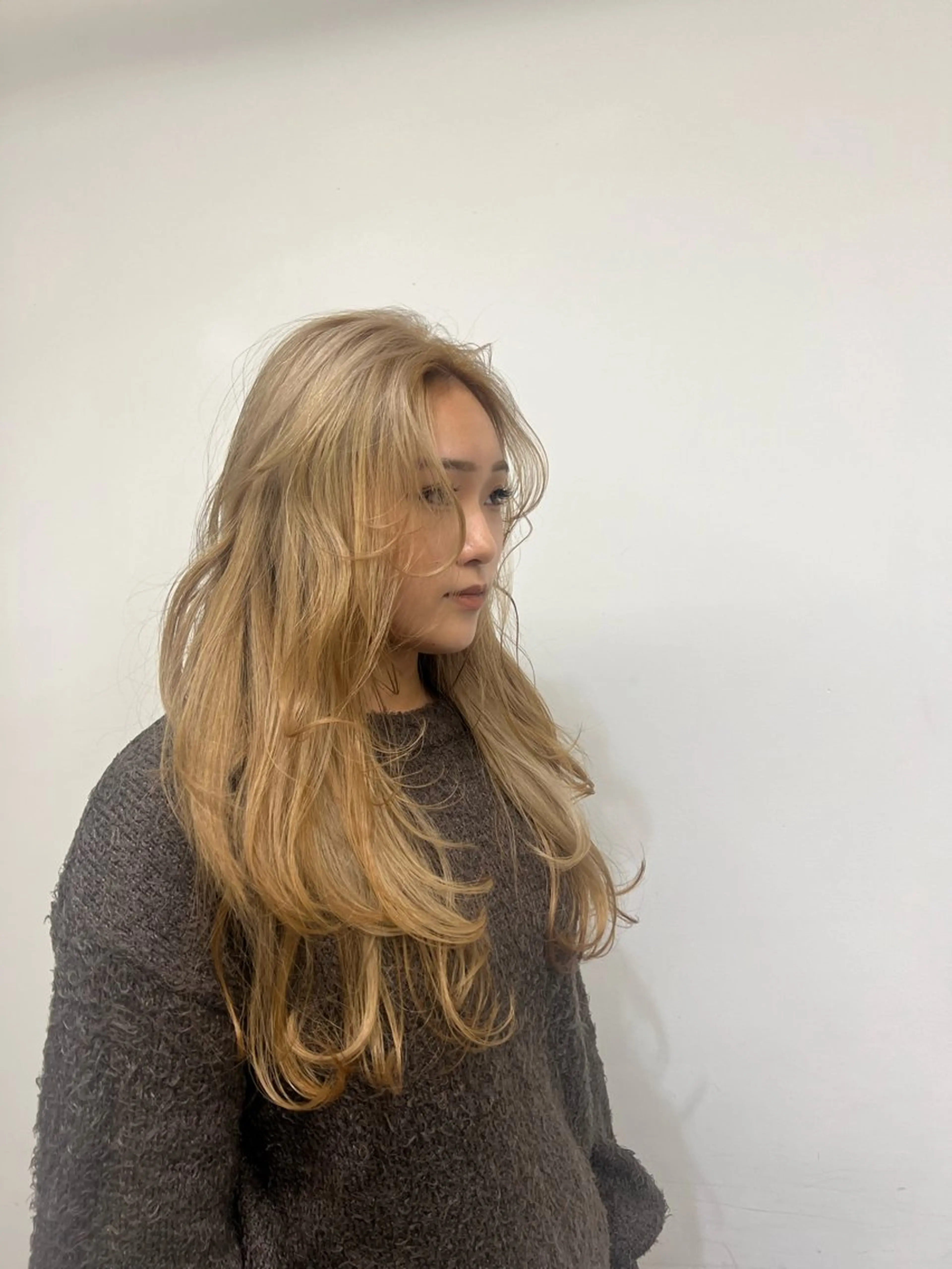 ロング 🪞表参道パーマ Nikachi🪞のヘアスタイル